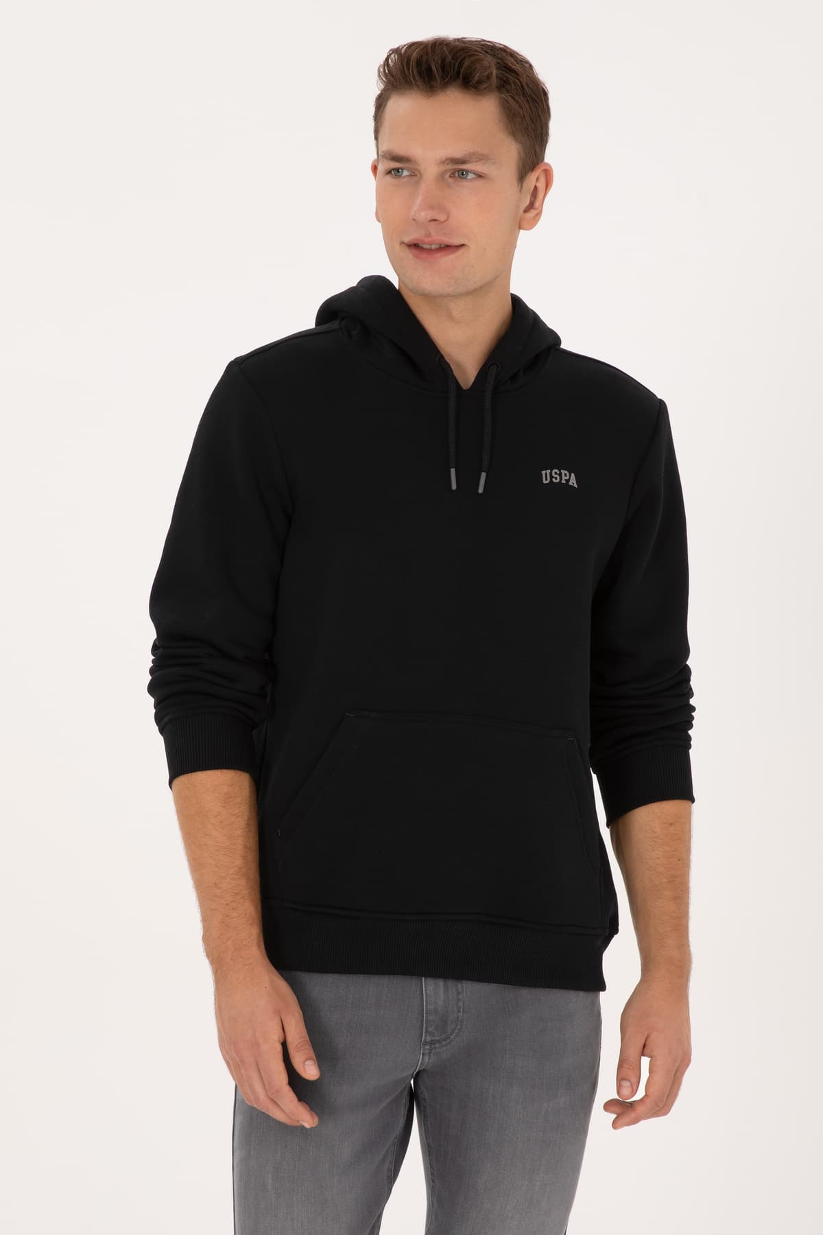 سویشرت مردانه U.S. Polo Assn. فیت معمولی با کلاه شاردون مشکی بیسیک مدل 50315582-VR046 سویشرت مردانه U.S. Polo Assn. فیت معمولی با کلاه شاردون مشکی بیسیک مدل 50315582-VR046