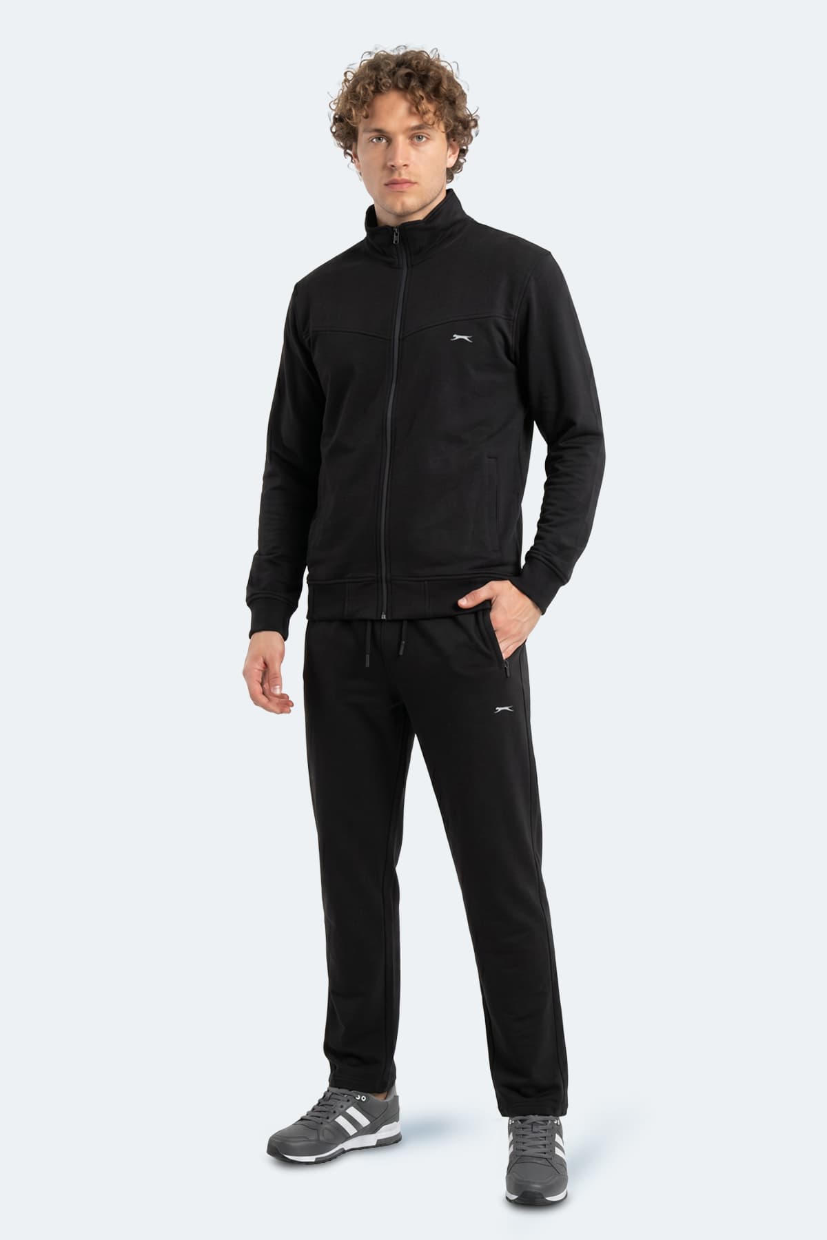 ست گرمکن مردانه Slazenger زیپ دار یقه ایستاده جیب دار مشکی مدل BOOST GEAR ست گرمکن مردانه Slazenger زیپ دار یقه ایستاده جیب دار مشکی مدل BOOST GEAR