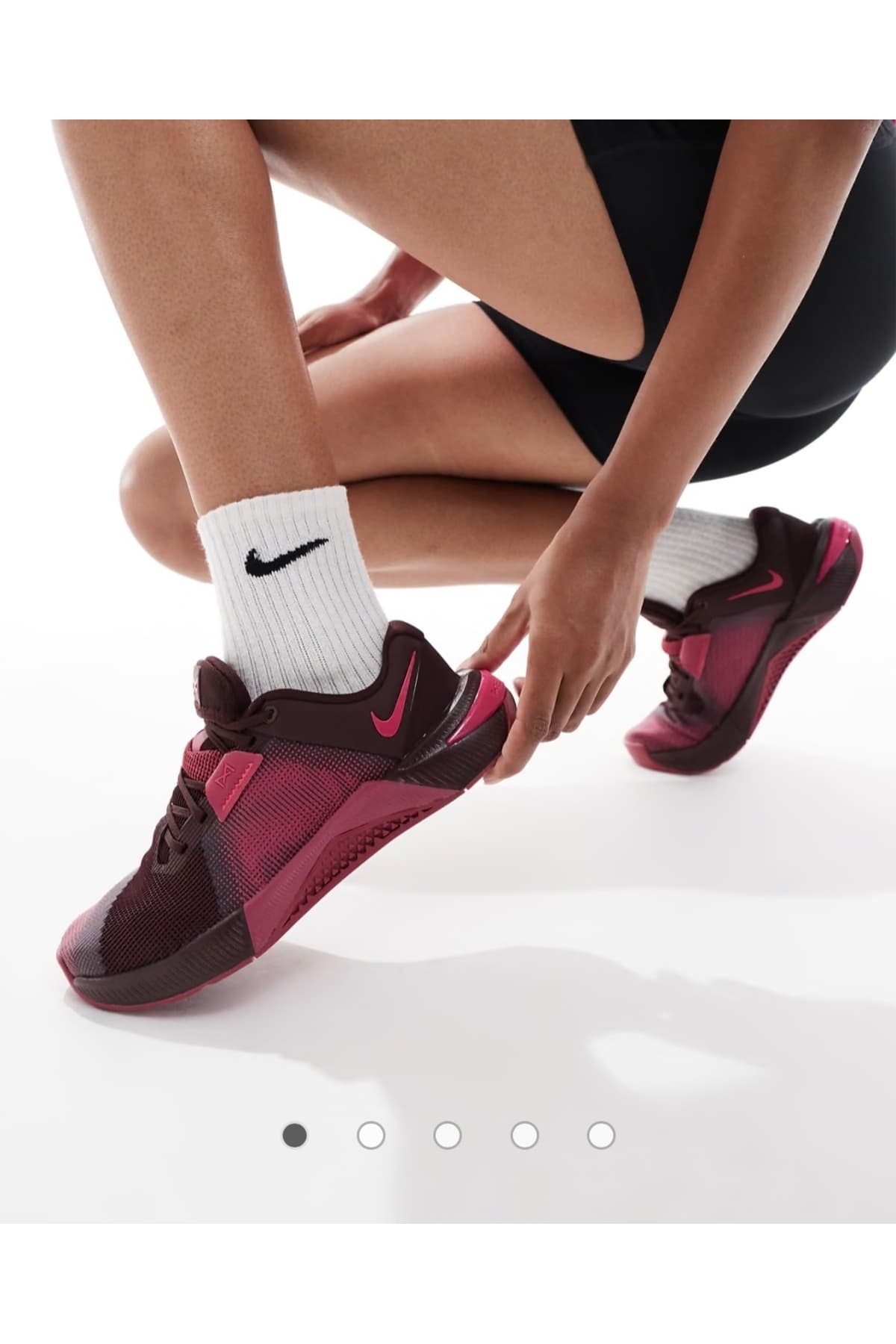 کفش ورزشی فیتنس زنانه Nike زرشکی مدل Metcon 10 کفش ورزشی فیتنس زنانه Nike زرشکی مدل Metcon 10