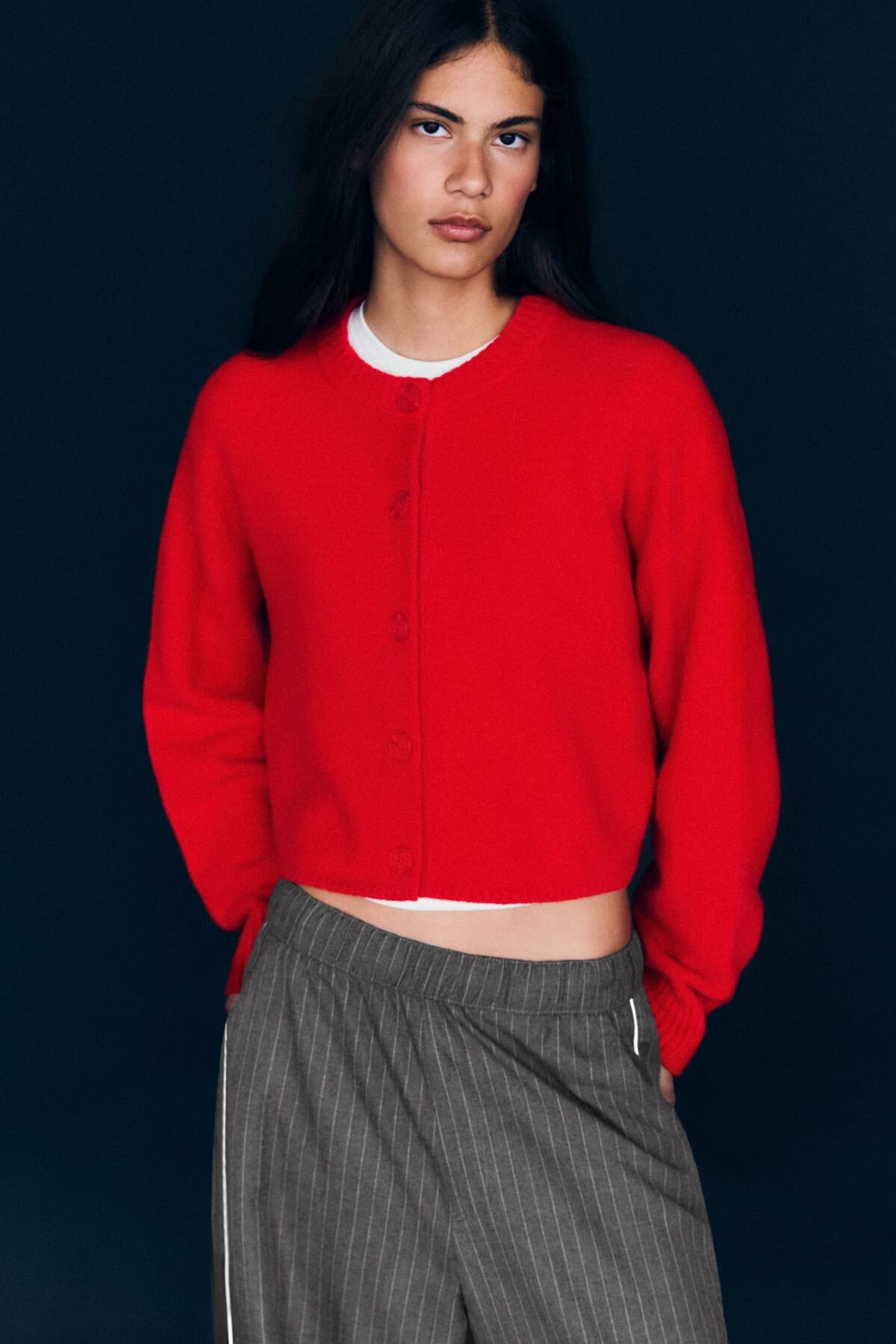 کت زنانه Bershka نرم یقه گرد کت زنانه Bershka نرم یقه گرد