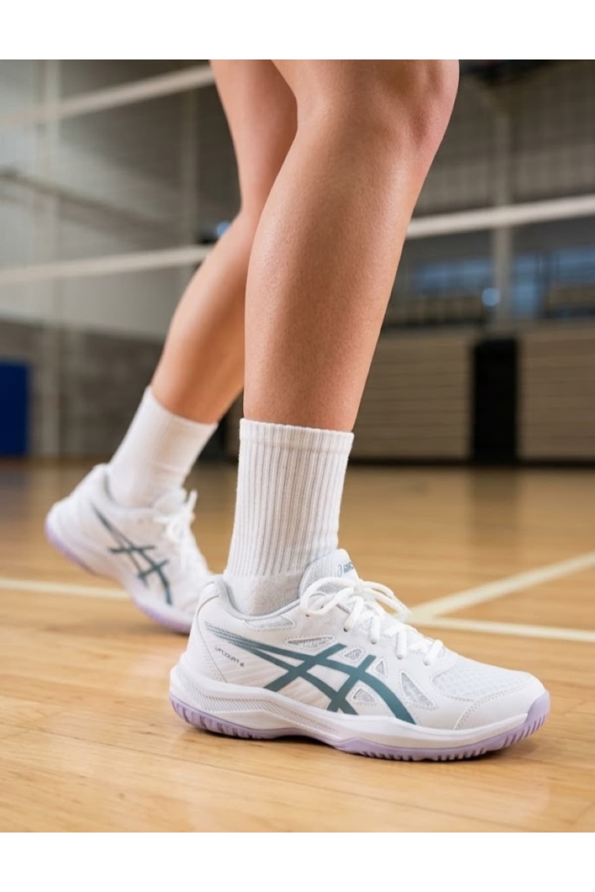 کفش زنانه Asics دویدن پیادهروی والیبال سفید مدل Upcort کفش زنانه Asics دویدن پیادهروی والیبال سفید مدل Upcort
