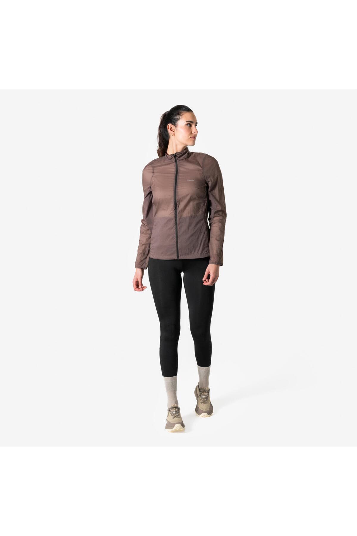 بادگیر زنانه Decathlon Kiprun قهوهای مخصوص دویدن مدل Run 500 بادگیر زنانه Decathlon Kiprun قهوهای مخصوص دویدن مدل Run 500