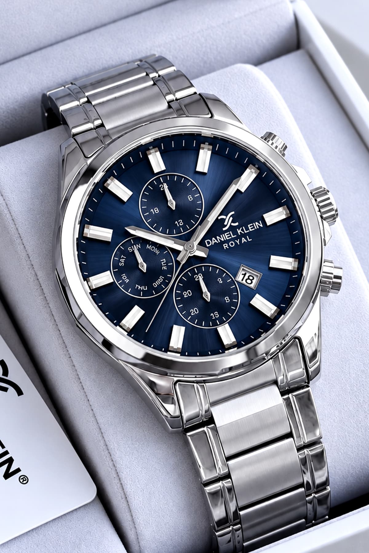 ساعت مچی مردانه Daniel Klein ضد آب 3 ATM بند استیل نقرهای مدل Dke2023c6 ساعت مچی مردانه Daniel Klein ضد آب 3 ATM بند استیل نقرهای مدل Dke2023c6