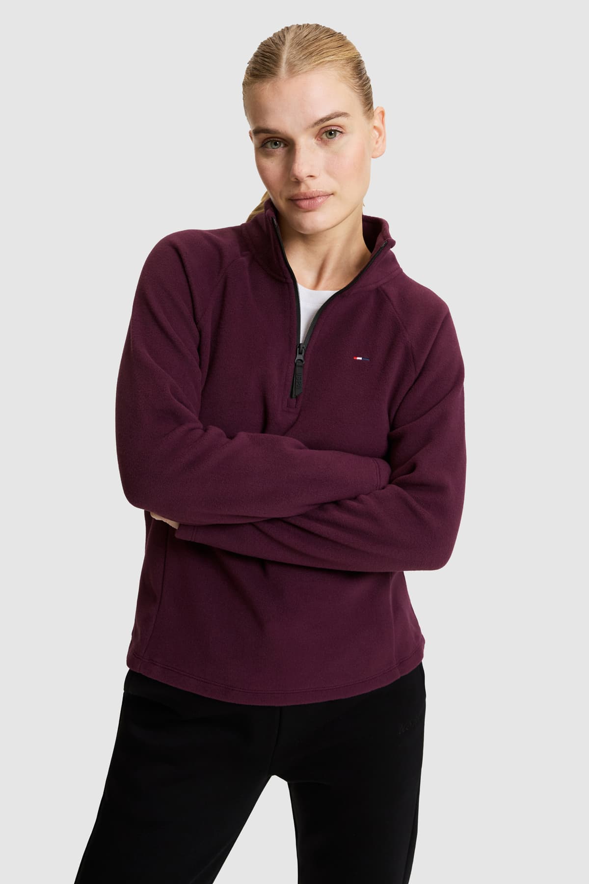 هرکت بافتنی زنانه U.S. Polo Assn. رنگ بوردو مدل 50329013-VR180 هرکت بافتنی زنانه U.S. Polo Assn. رنگ بوردو مدل 50329013-VR180