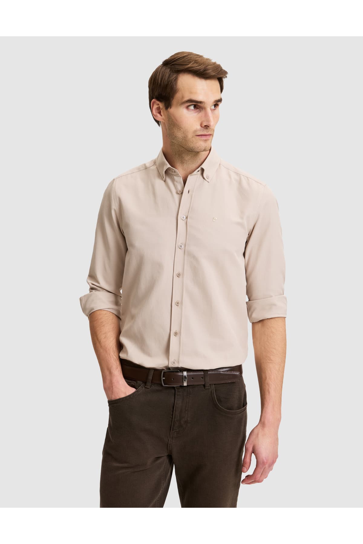 پیراهن مردانه Pierre Cardin قهوهای روشن Slim Fit آستین بلند مدل 50325365-VR052 پیراهن مردانه Pierre Cardin قهوهای روشن Slim Fit آستین بلند مدل 50325365-VR052