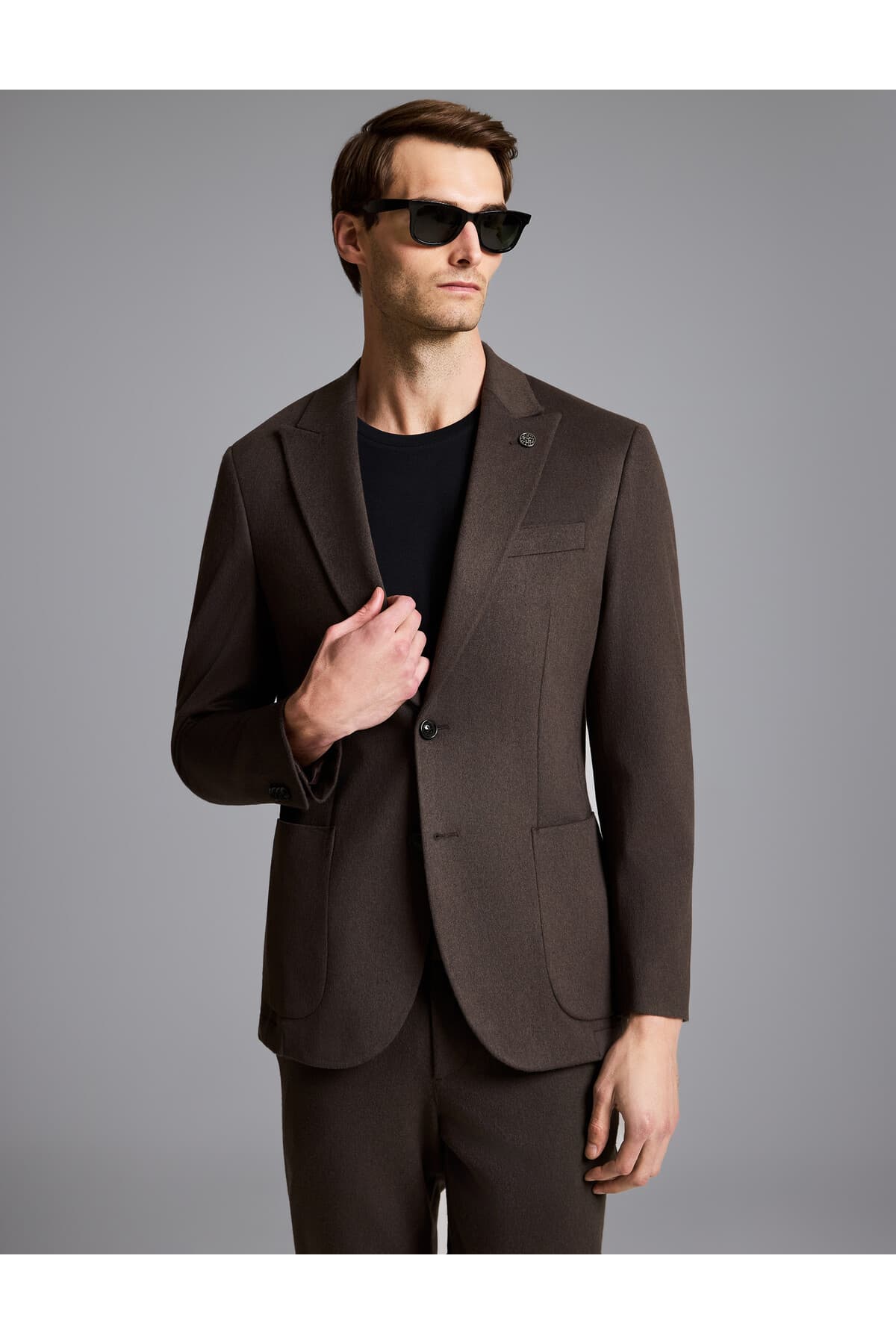 کت مردانه Pierre Cardin قهوهای فیت اسلیم مدل 50333428-VR029 کت مردانه Pierre Cardin قهوهای فیت اسلیم مدل 50333428-VR029