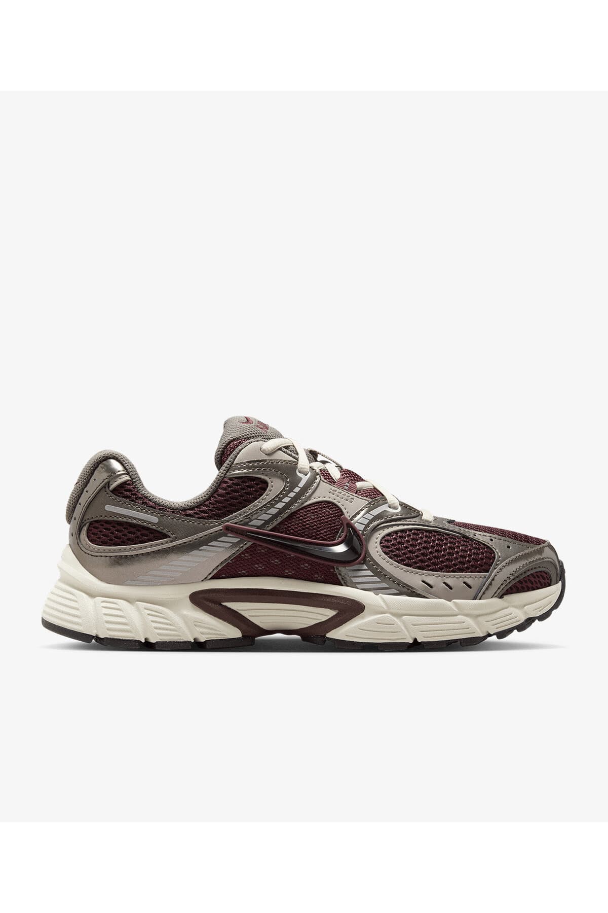 کفش ورزشی زنانه Nike مدل V5 RNR HQ7901-602 کفش ورزشی زنانه Nike مدل V5 RNR HQ7901-602