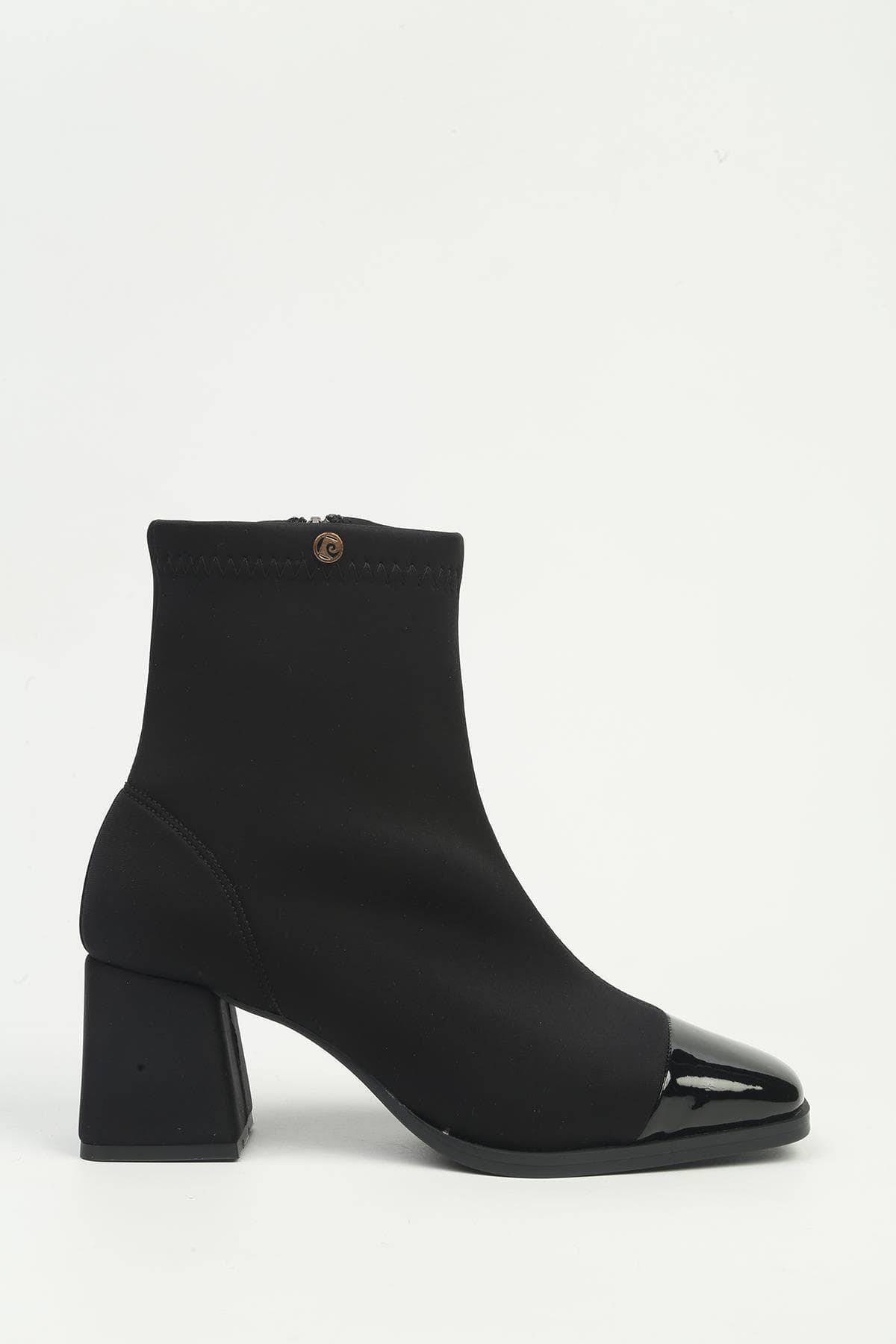 بوت زنانه Pierre Cardin مشکی پاشنه کلفت زیپ دار استرچ مدل PC-54983 بوت زنانه Pierre Cardin مشکی پاشنه کلفت زیپ دار استرچ مدل PC-54983
