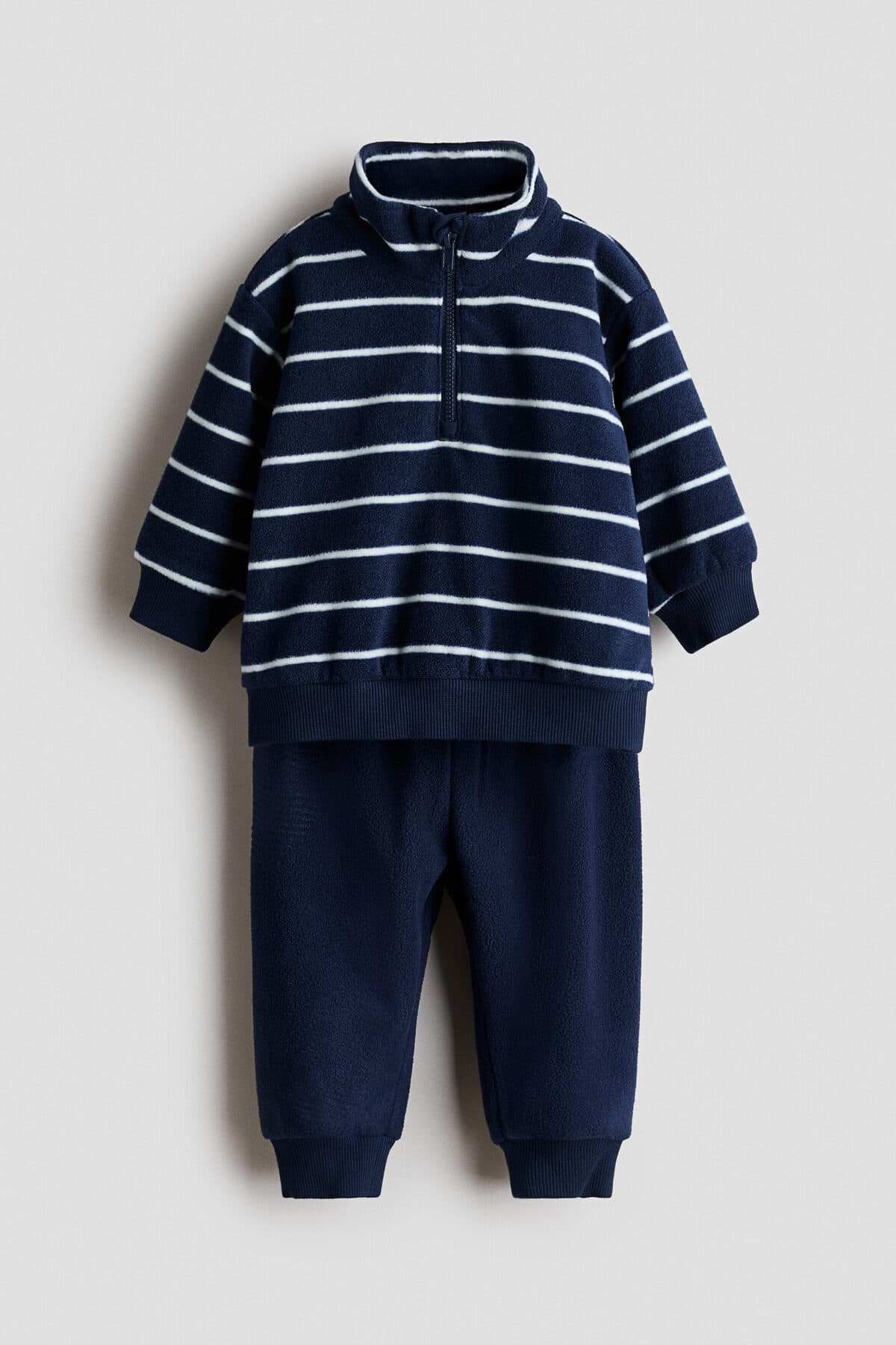ست ۲ تکه H&M Muflon ست ۲ تکه H&M Muflon