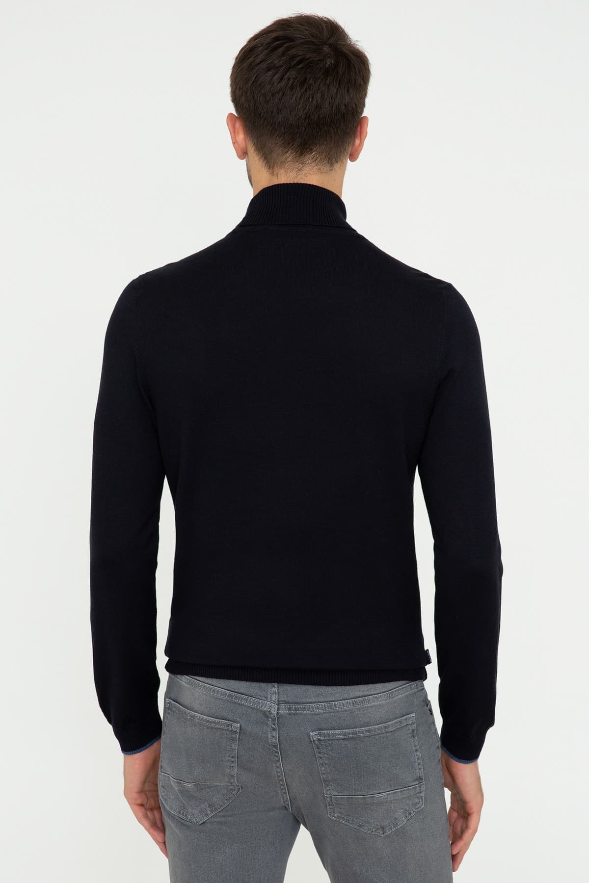 پلیور مردانه Pierre Cardin سرمهای مدل G021SZ0TK.000.1389961 پلیور مردانه Pierre Cardin سرمهای مدل G021SZ0TK.000.1389961
