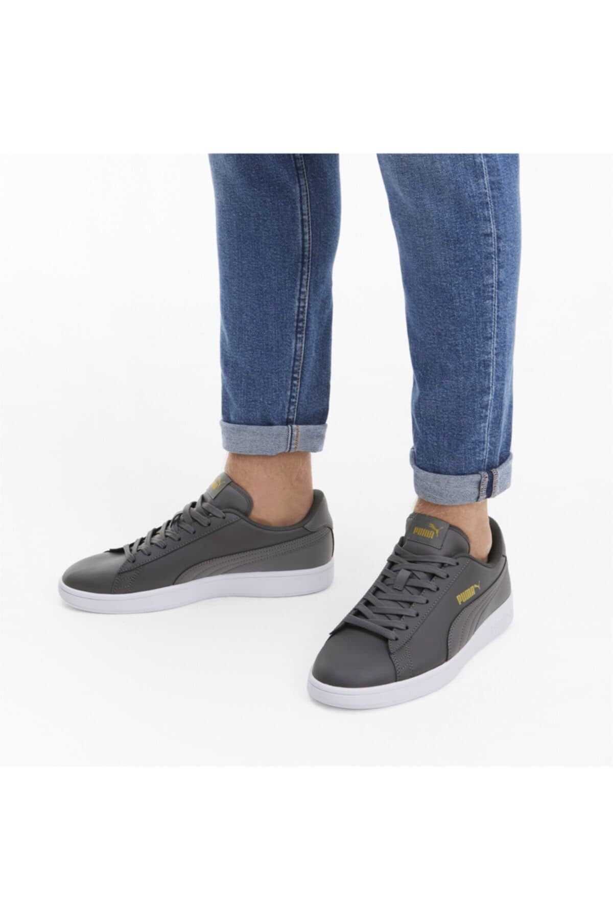 کفش ورزشی روزمره مردانه Puma مدل Smash V2 365215 20 کفش ورزشی روزمره مردانه Puma مدل Smash V2 365215 20