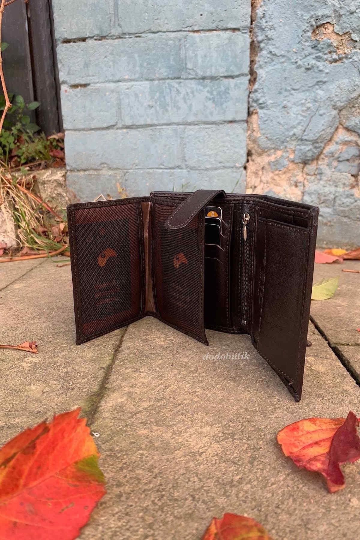 کیف پول مردانه Dodo4men از چرم طبیعی 12cm X 9cm کیف پول مردانه Dodo4men از چرم طبیعی 12cm X 9cm