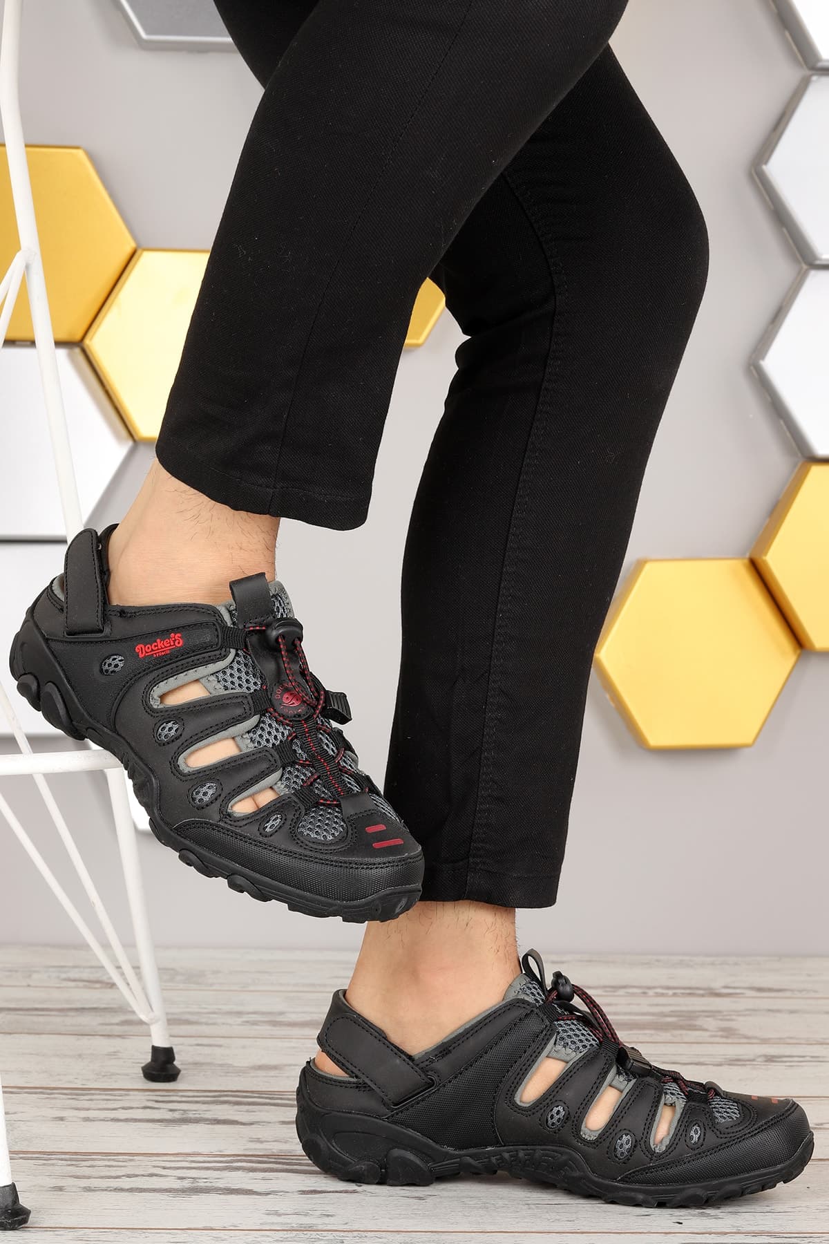صندل مردانه Dockers روزمره چسبدار مدل 216504 صندل مردانه Dockers روزمره چسبدار مدل 216504