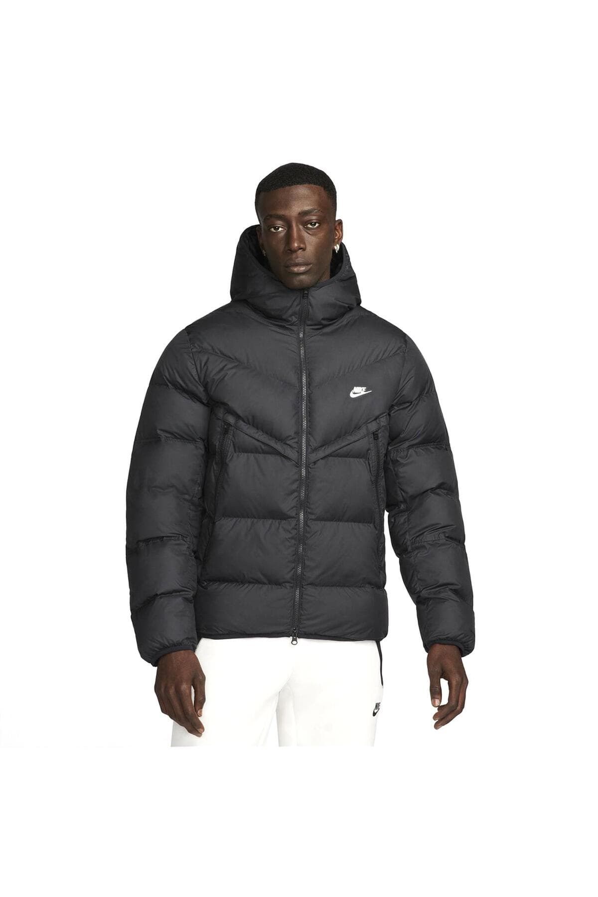 کاپشن مردانه Nike Storm-FIT Windrunner Primaloft مدل DR9605-010 کاپشن مردانه Nike Storm-FIT Windrunner Primaloft مدل DR9605-010