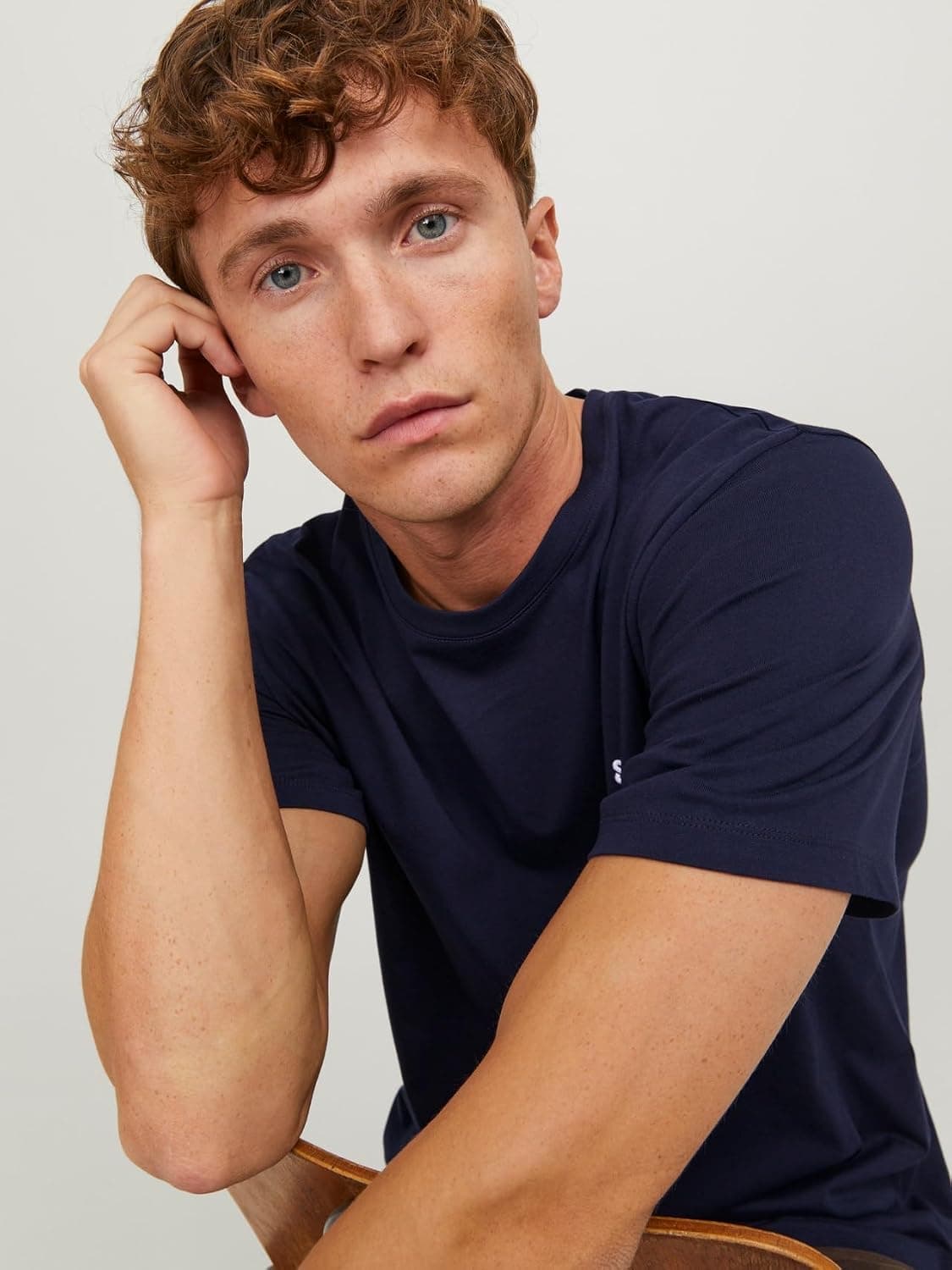تیشرت مردانه Jack & Jones یقه گرد مدل JJEPAULOS TEE SS CREW NECK NOOS تیشرت مردانه Jack & Jones یقه گرد مدل JJEPAULOS TEE SS CREW NECK NOOS