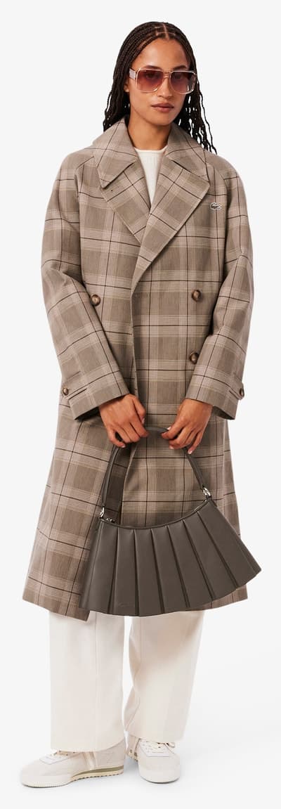 کیف دوشی زنانه Lacoste چرمی قهوهای تیره Medium مدل Lenglen کیف دوشی زنانه Lacoste چرمی قهوهای تیره Medium مدل Lenglen