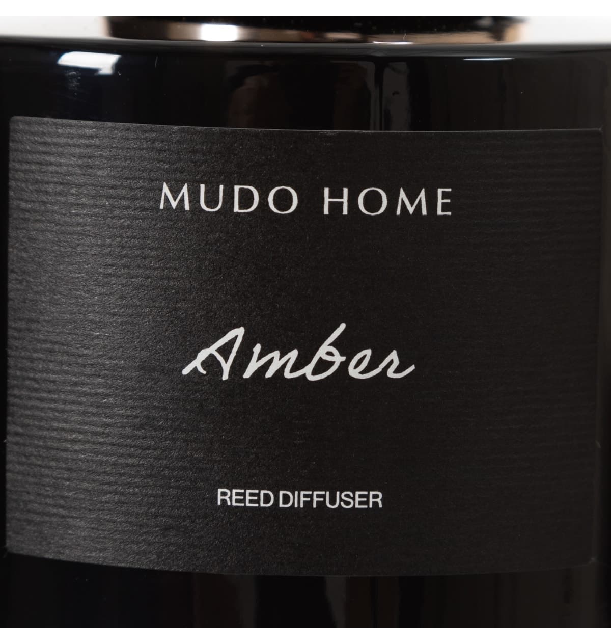 خوشبوکننده هوای اتاق Mudo Concept Dreamy Black Amber 150ml خوشبوکننده هوای اتاق Mudo Concept Dreamy Black Amber 150ml