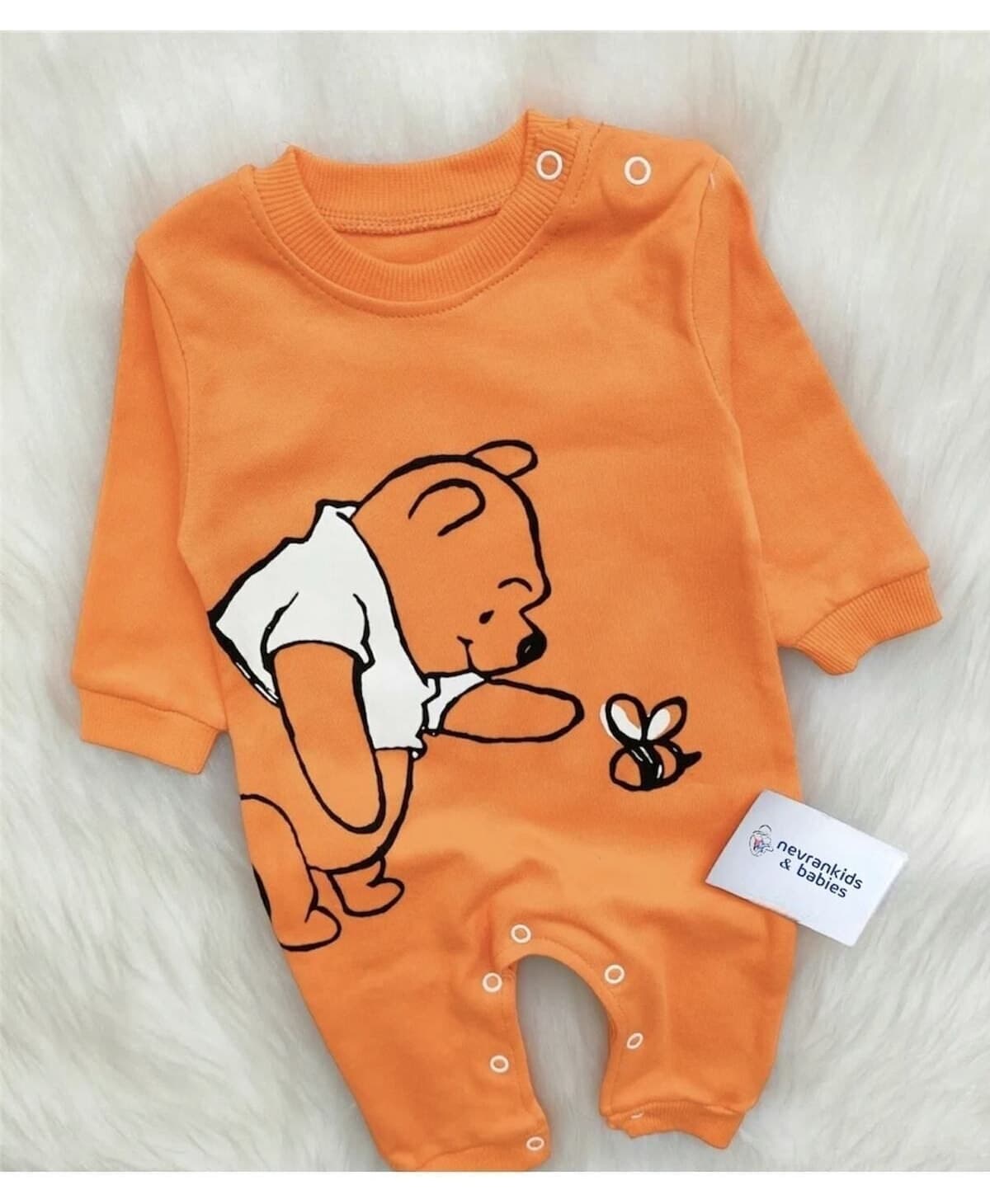 سرهمی بچگانه nevrankids با چاپ زنبور Winnie The Pooh سرهمی بچگانه nevrankids با چاپ زنبور Winnie The Pooh