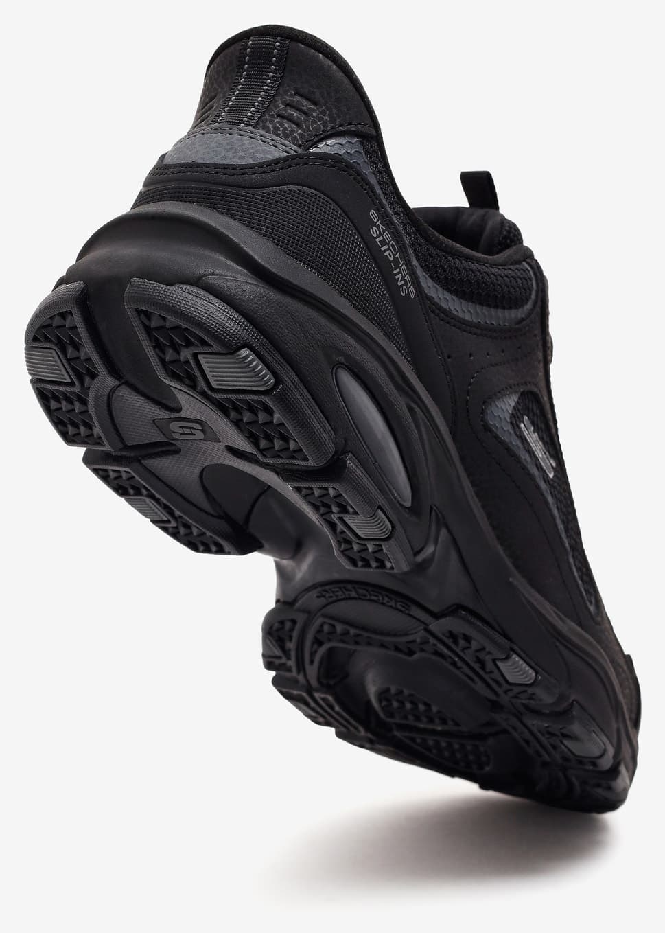 کفش اوتدور مردانه Skechers مشکی مدل VIGOR 2.0 237175 BBK کفش اوتدور مردانه Skechers مشکی مدل VIGOR 2.0 237175 BBK