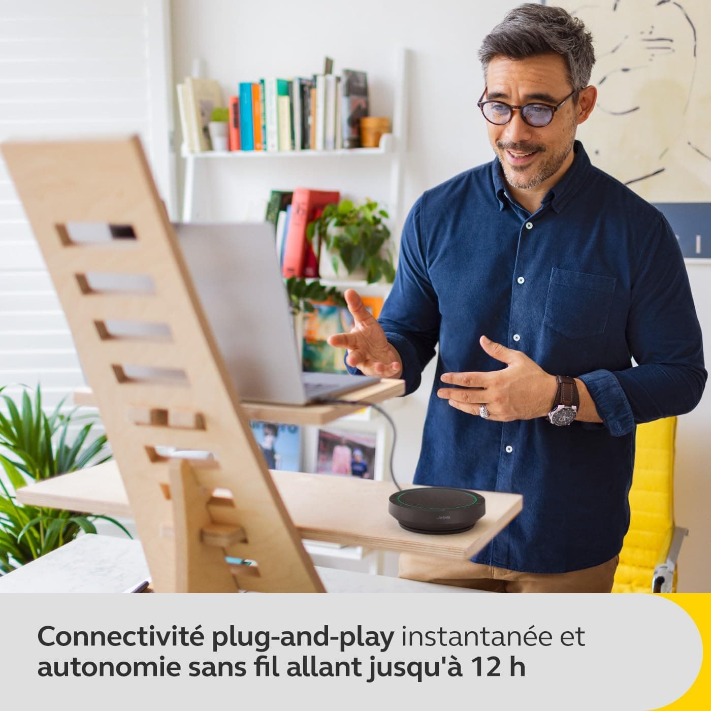 اسپیکرفون بیسیم بلوتوثی Jabra با ۴ میکروفون حذف نویز و بلندگوی 50mm مدل Speak2 55 اسپیکرفون بیسیم بلوتوثی Jabra با ۴ میکروفون حذف نویز و بلندگوی 50mm مدل Speak2 55