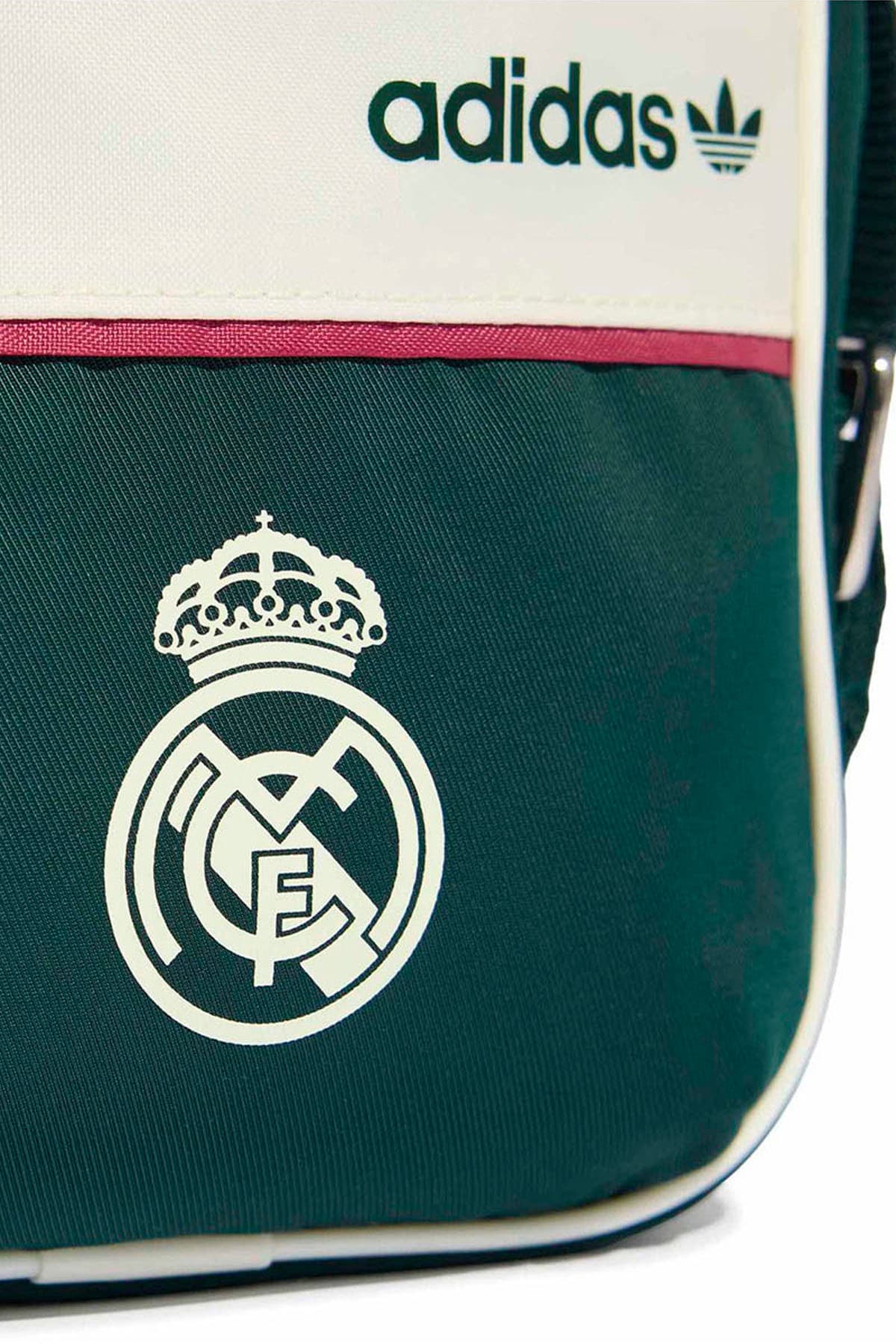 کیف روزمره زنانه adidas Real Madrid مدل KS8132 کیف روزمره زنانه adidas Real Madrid مدل KS8132