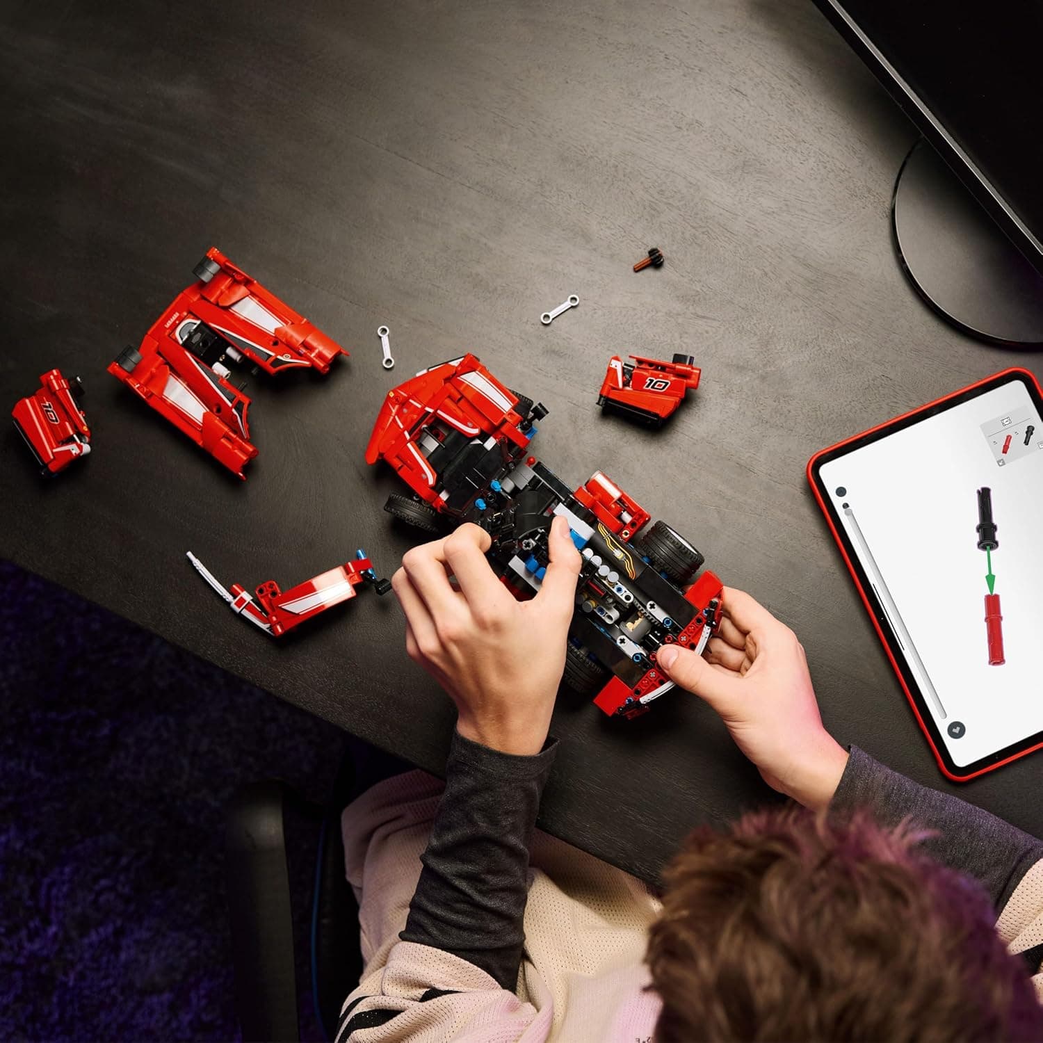 لگو Technic Ferrari FXX K مدل 42212 لگو Technic Ferrari FXX K مدل 42212