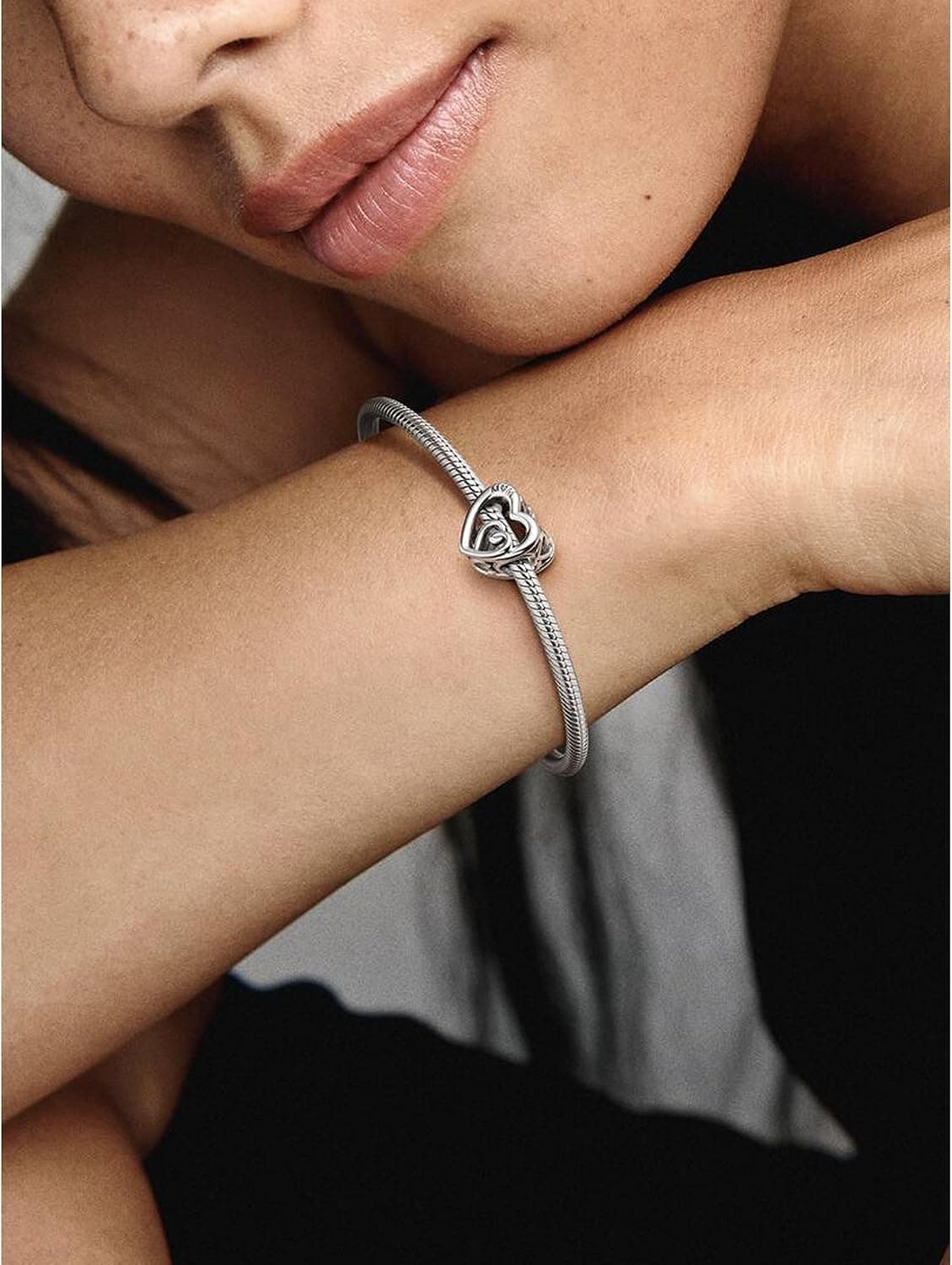 آویز زنانه Pandora Entwined Infinite Hearts آویز زنانه Pandora Entwined Infinite Hearts