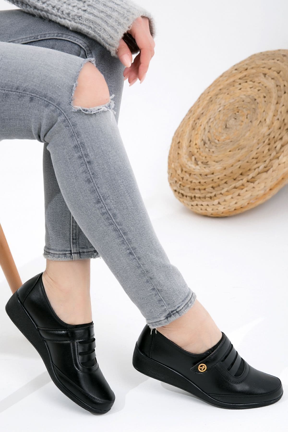 کفش زنانه مشکی کلاسیک KAOF SHOES ارتوپدی کفش زنانه مشکی کلاسیک KAOF SHOES ارتوپدی