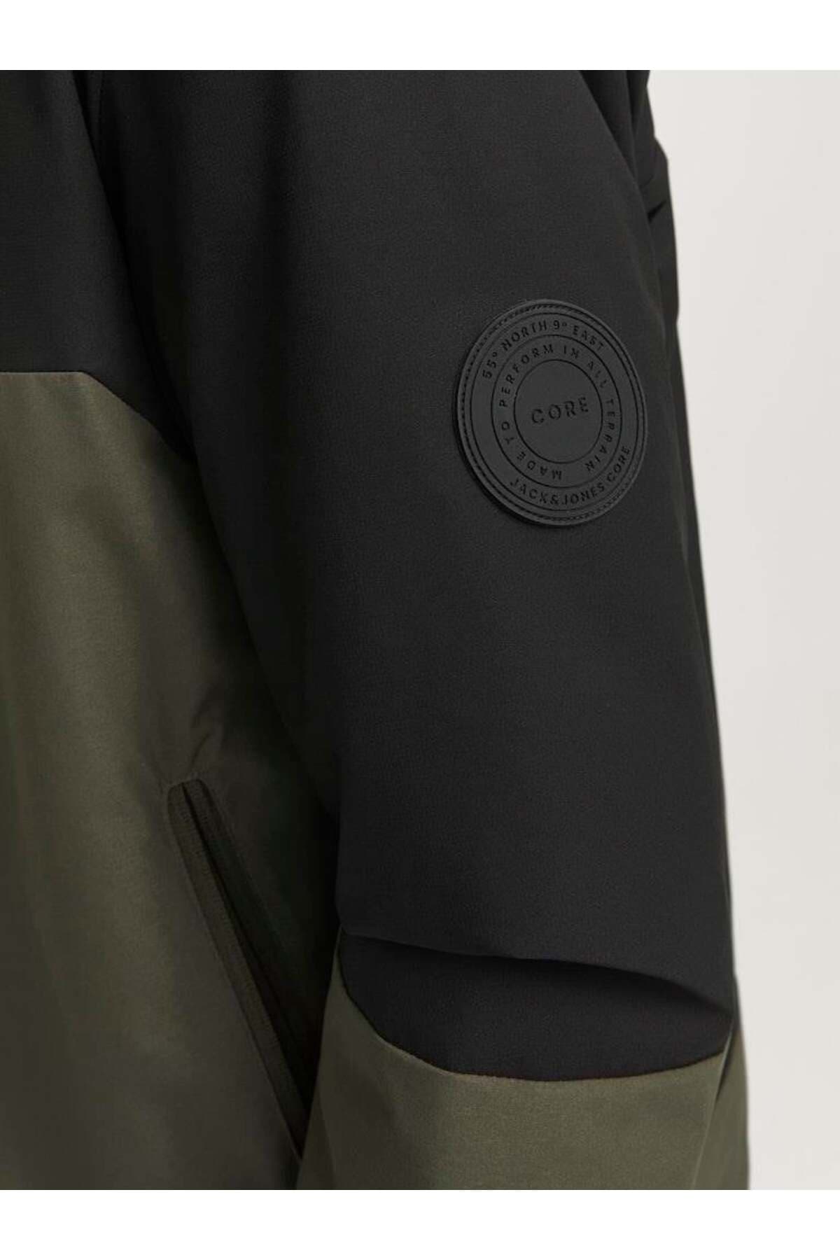 کاپشن مردانه Jack & Jones مدل 12260486 کاپشن مردانه Jack & Jones مدل 12260486