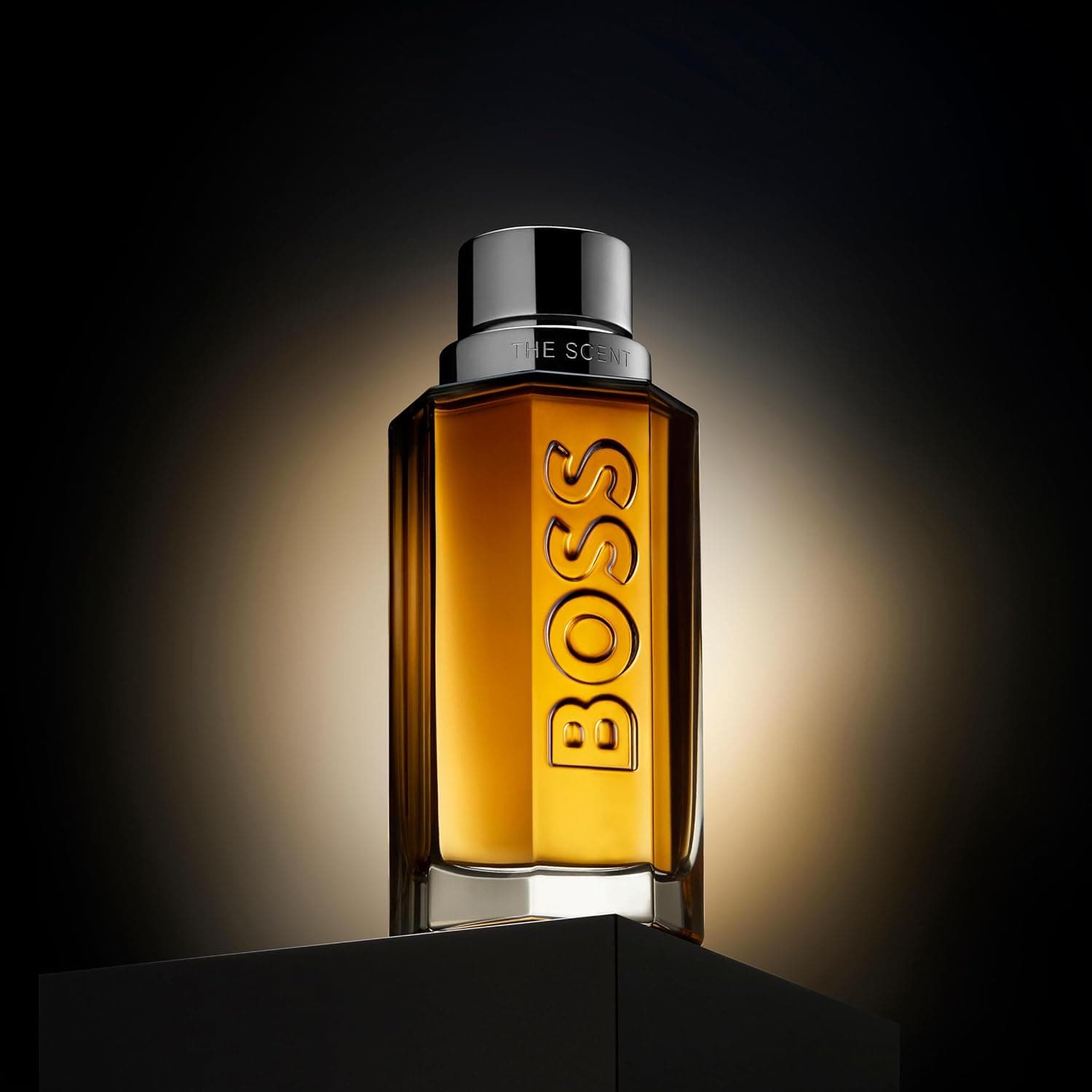 ادو تویلت مردانه Hugo Boss BOSS The Scent مدل 100ml ادو تویلت مردانه Hugo Boss BOSS The Scent مدل 100ml