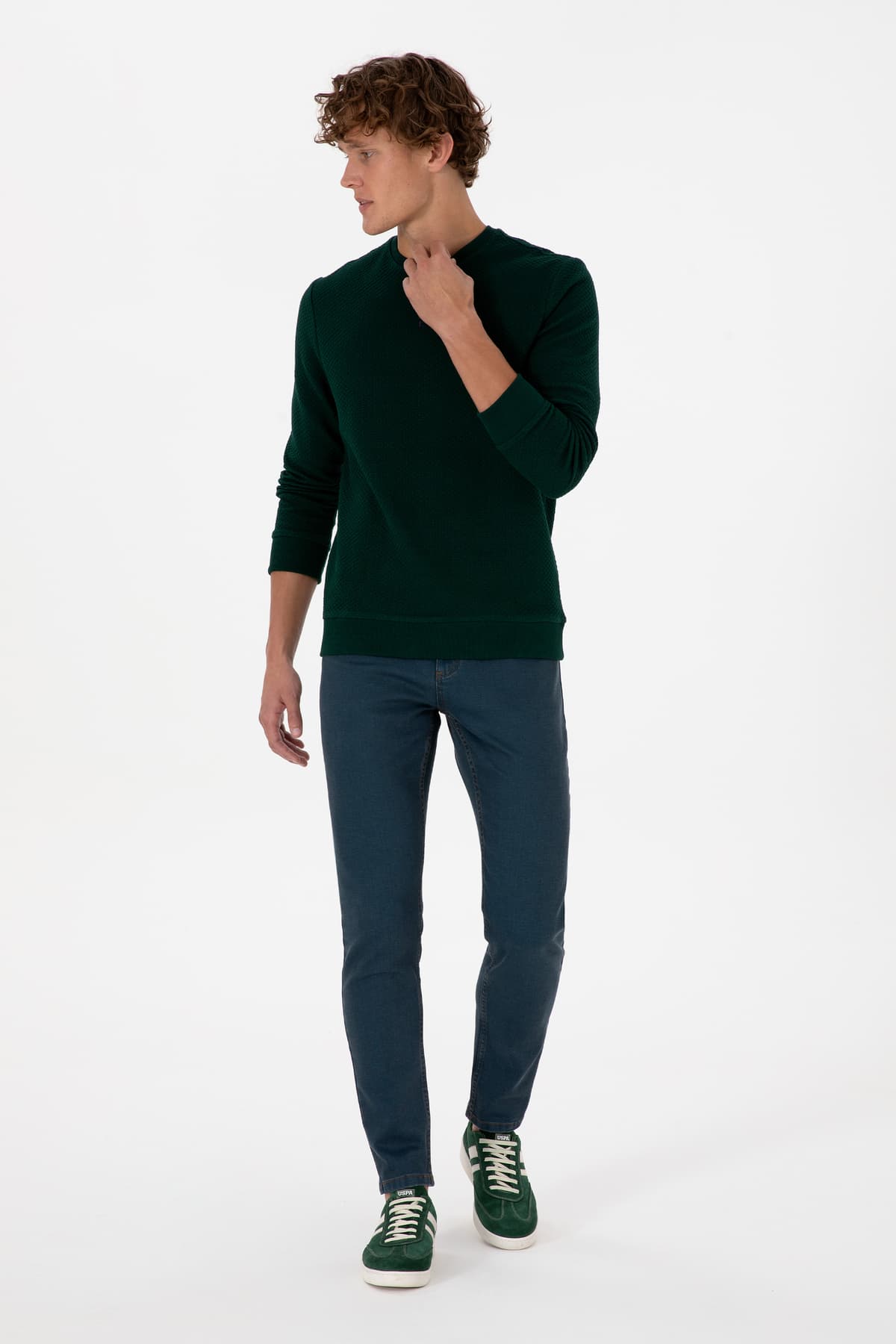 سوئیشرت مردانه U.S. Polo Assn. فیت معمولی یقه گرد سبز تیره مدل 50308649-VR079 سوئیشرت مردانه U.S. Polo Assn. فیت معمولی یقه گرد سبز تیره مدل 50308649-VR079