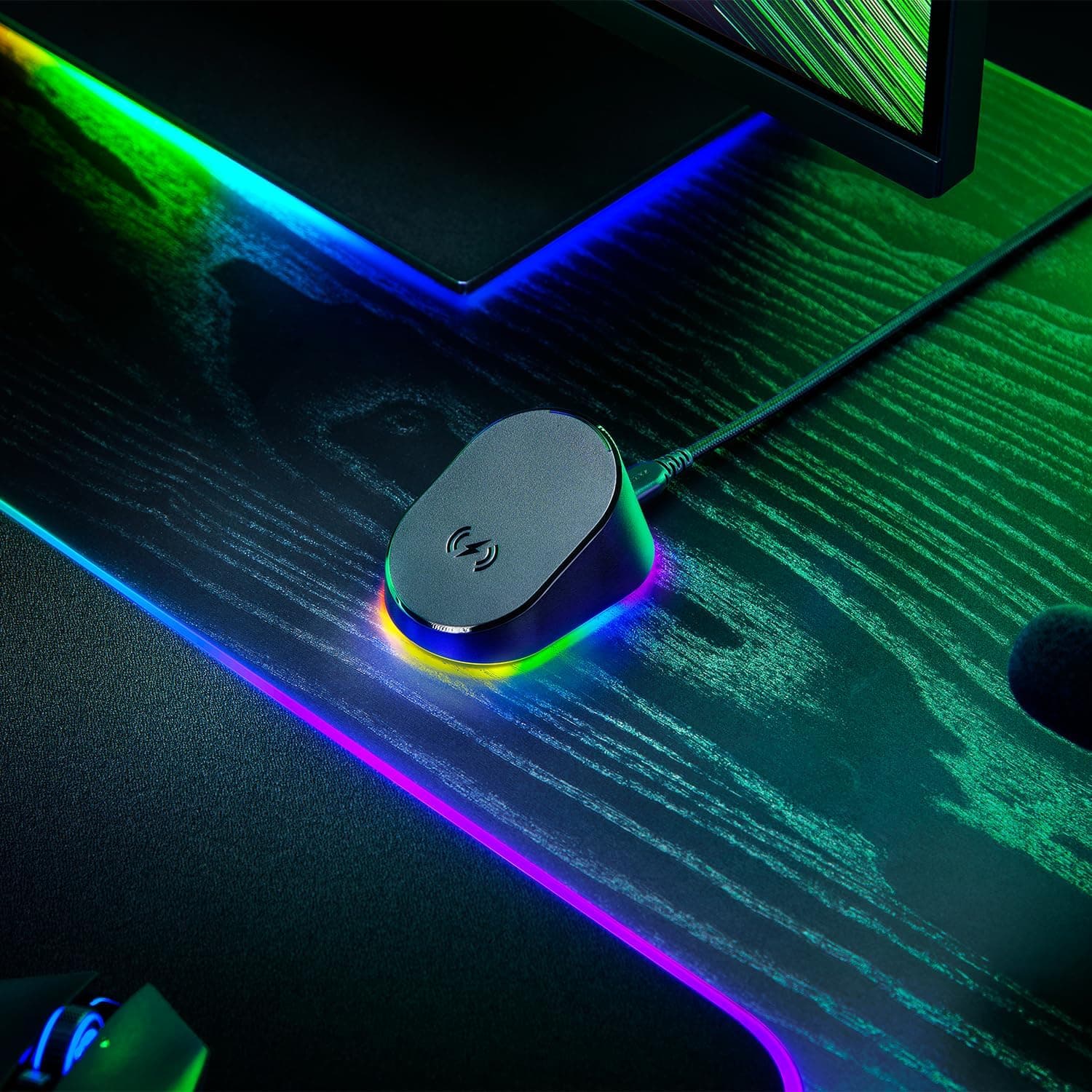 پایه شارژ ماوس گیمینگ Razer Mouse Dock Pro، مغناطیسی بیسیم، Hyperspeed 4K، مشکی پایه شارژ ماوس گیمینگ Razer Mouse Dock Pro، مغناطیسی بیسیم، Hyperspeed 4K، مشکی