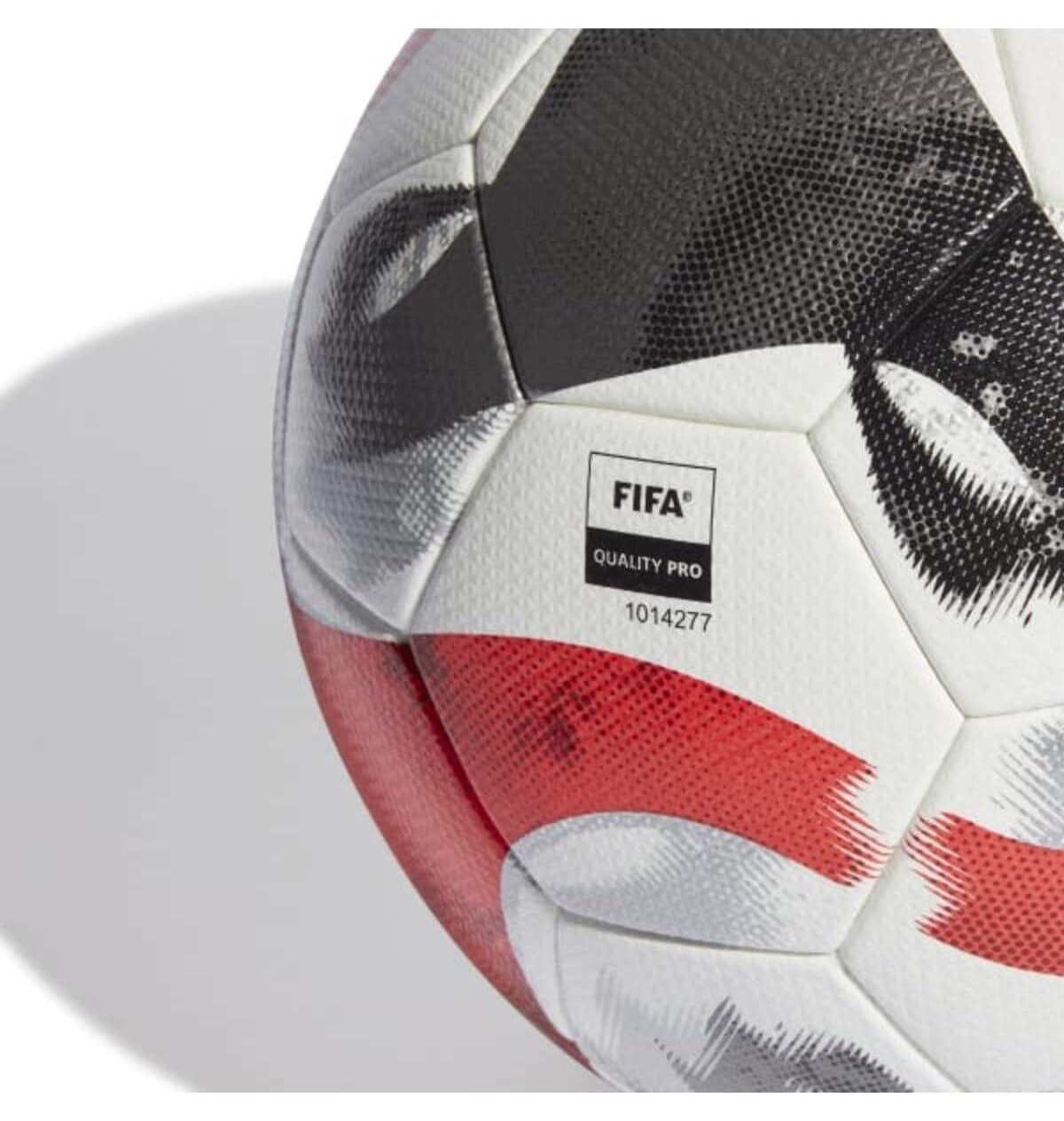 توپ فوتبال adidas مدل Tiro Pro HT2428 توپ فوتبال adidas مدل Tiro Pro HT2428