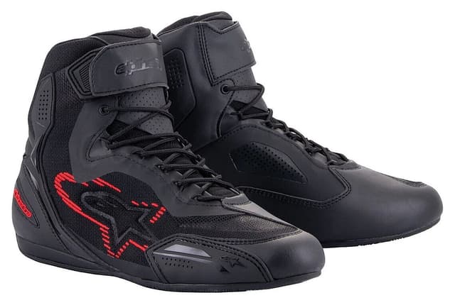 بوت موتورسواری محافظدار Alpinestars Faster-3 Rideknit سیاه خاکستری قرمز بوت موتورسواری محافظدار Alpinestars Faster-3 Rideknit سیاه خاکستری قرمز