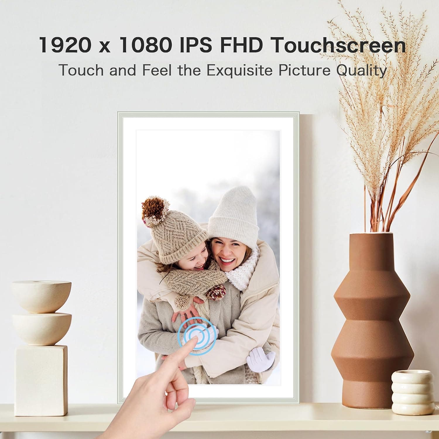 قاب عکس دیجیتال Pastigio Frameo، 15.6 Inch، WiFi، صفحهنمایش لمسی IPS FHD با وضوح 1920*1080، 32GB، رومیزی و دیواری، سفید سفالی قاب عکس دیجیتال Pastigio Frameo، 15.6 Inch، WiFi، صفحهنمایش لمسی IPS FHD با وضوح 1920*1080، 32GB، رومیزی و دیواری، سفید سفالی