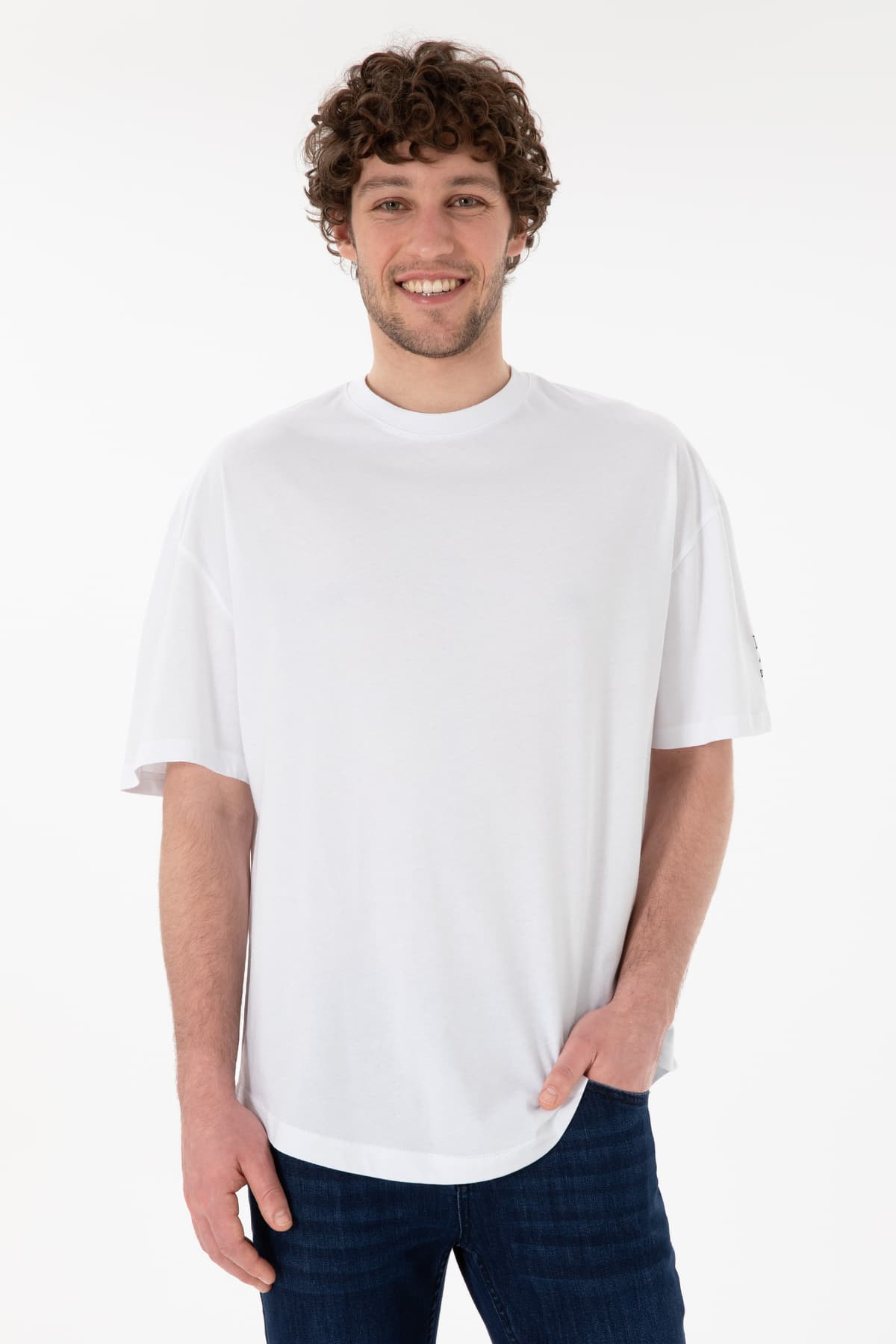 تیشرت مردانه U.S. Polo Assn. فیت بلند یقه گرد سفید ساده مدل 50305988-VR013 تیشرت مردانه U.S. Polo Assn. فیت بلند یقه گرد سفید ساده مدل 50305988-VR013