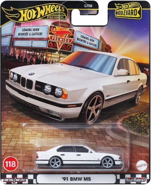 خودروی Hot Wheels Boulevard Premium مدل 91 BMW M5 GJT68 - JBL24 خودروی Hot Wheels Boulevard Premium مدل 91 BMW M5 GJT68 - JBL24