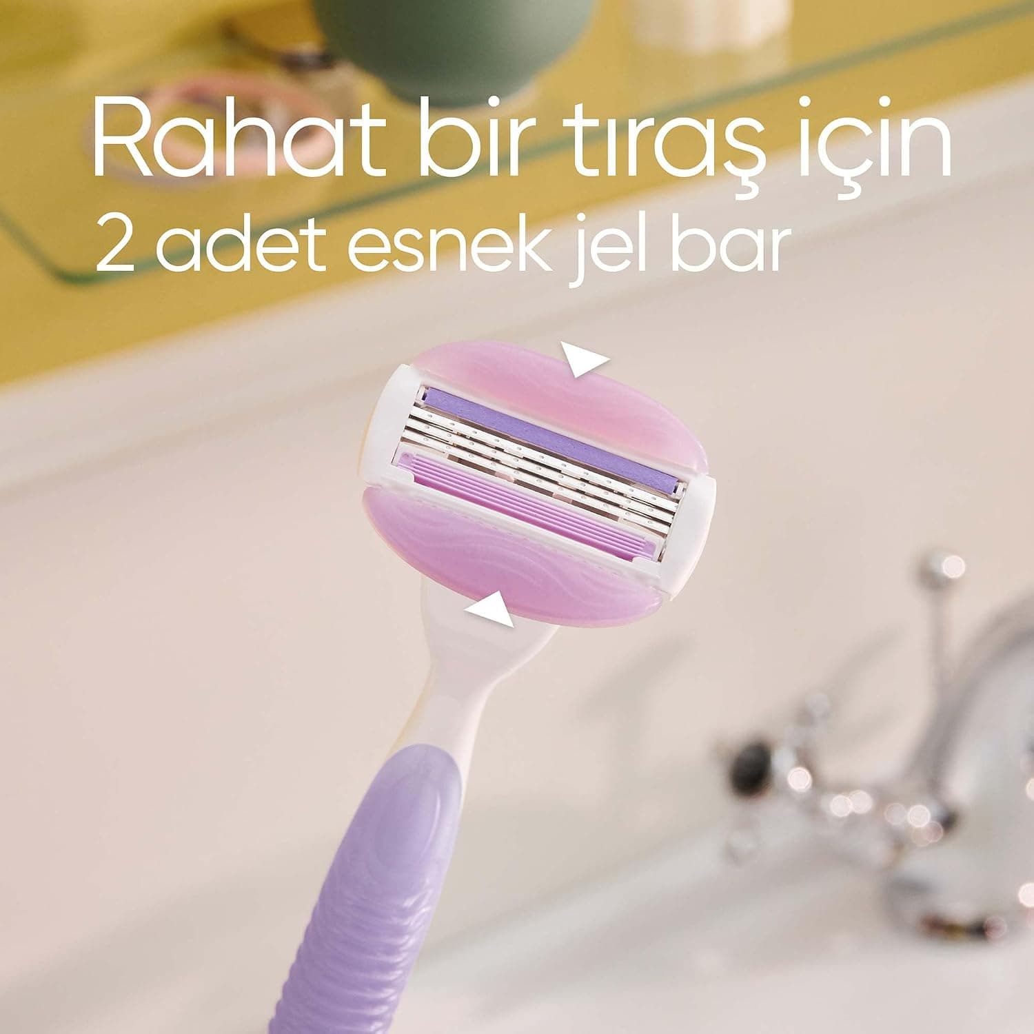 یدک تیغ اصلاح زنانه Gillette Venus Breeze بسته 4 عددی یدک تیغ اصلاح زنانه Gillette Venus Breeze بسته 4 عددی