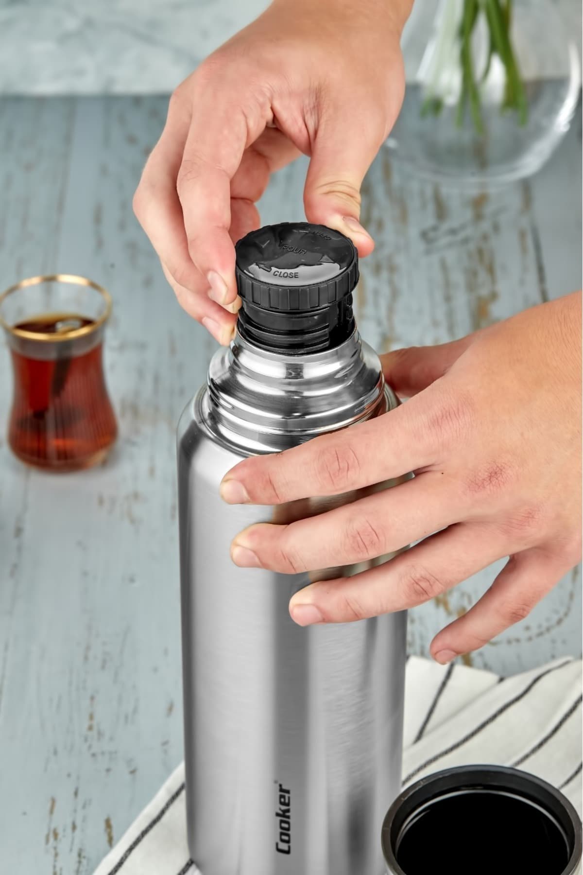 فلاسک Cooker CampMate استیل ضدزنگ 1 Litre مدل CKR2080 فلاسک Cooker CampMate استیل ضدزنگ 1 Litre مدل CKR2080