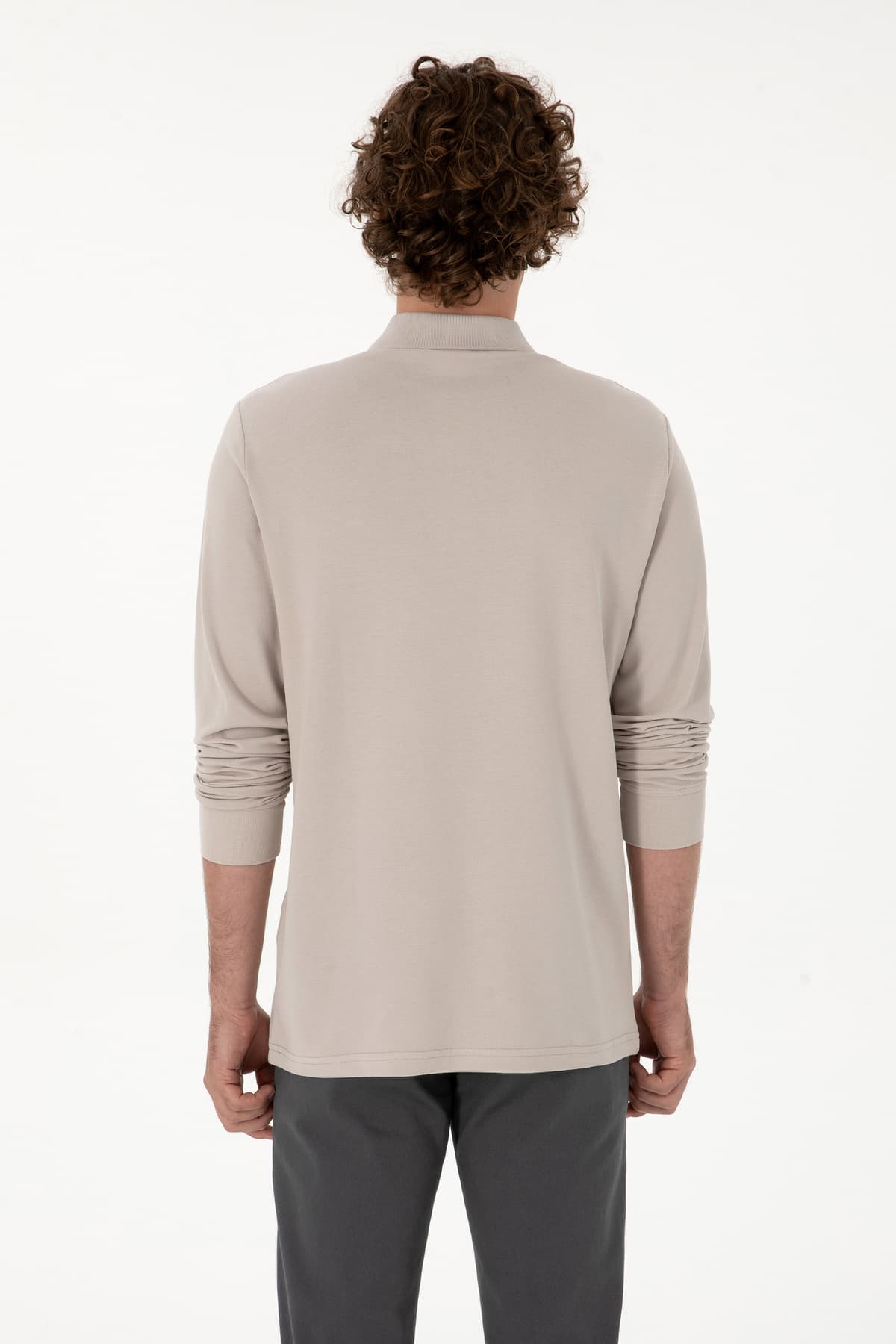 سوئیشرت مردانه U.S. Polo Assn. فیت معمولی یقه پولو سنگی ساده مدل 50315941-VR049 سوئیشرت مردانه U.S. Polo Assn. فیت معمولی یقه پولو سنگی ساده مدل 50315941-VR049