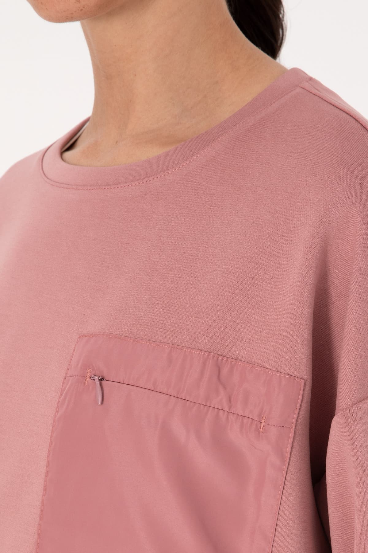 سوئیشرت زنانه U.S. Polo Assn. یقه گرد رنگ ارکیده مدل 50309100-VR221 سوئیشرت زنانه U.S. Polo Assn. یقه گرد رنگ ارکیده مدل 50309100-VR221