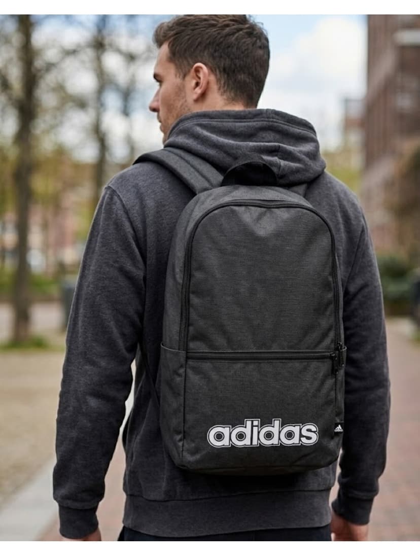 کوله پشتی زنانه adidas مناسب استفاده روزمره، مدارس ابتدایی، متوسطه و دبیرستان کوله پشتی زنانه adidas مناسب استفاده روزمره، مدارس ابتدایی، متوسطه و دبیرستان