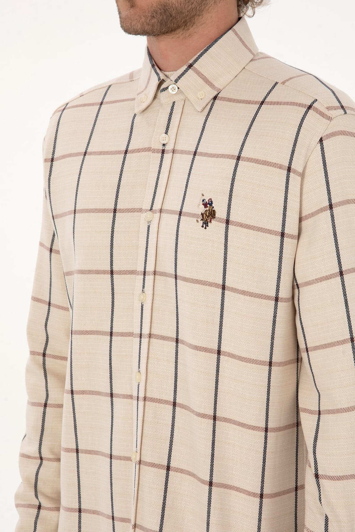 پیراهن مردانه U.S. Polo Assn. کرم چهارخانه آستینبلند فیت معمولی مدل 50316617-VR182 پیراهن مردانه U.S. Polo Assn. کرم چهارخانه آستینبلند فیت معمولی مدل 50316617-VR182