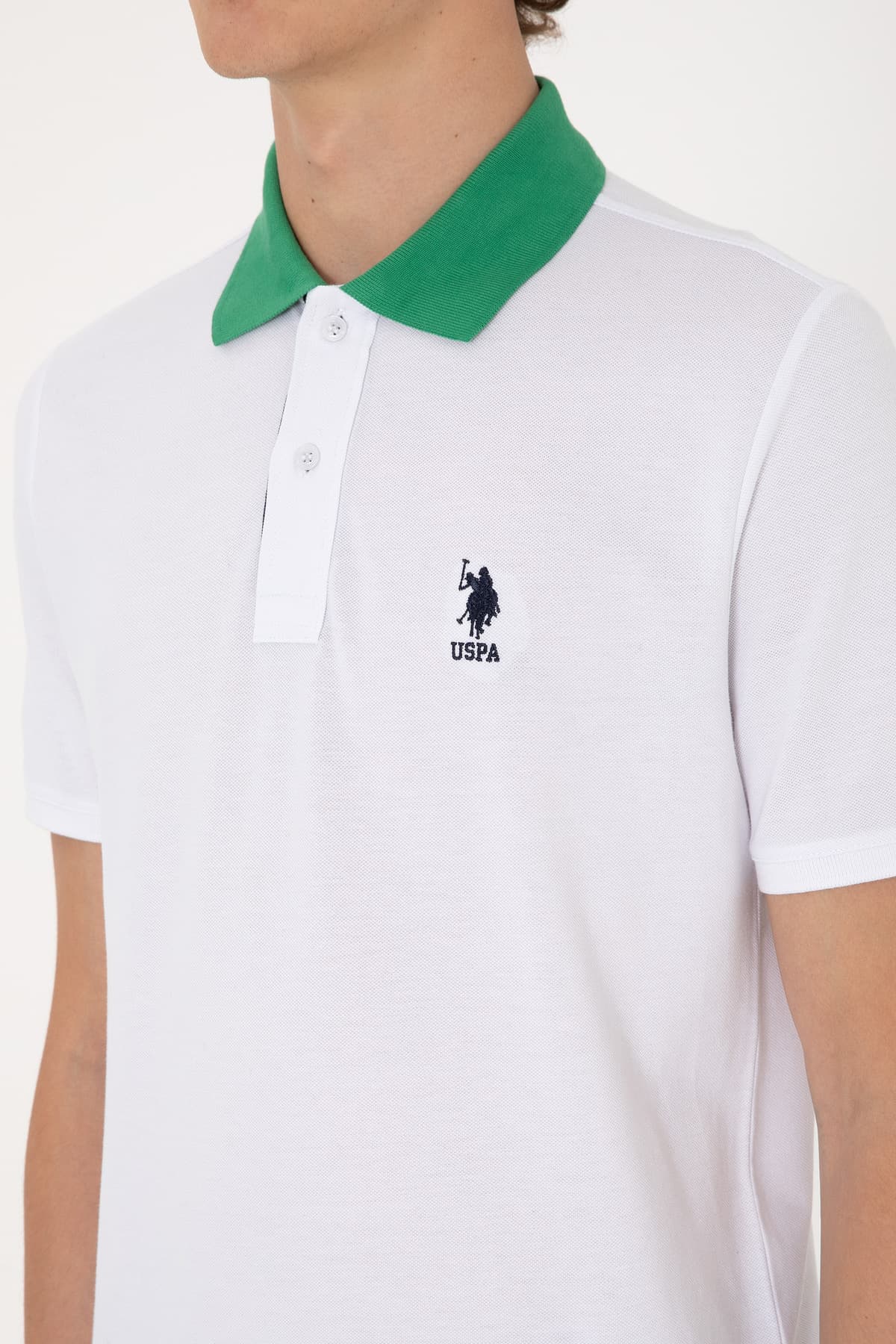 تیشرت مردانه U.S. Polo Assn. یقه پولو فیت معمولی سفید مدل 50306809-VR013 تیشرت مردانه U.S. Polo Assn. یقه پولو فیت معمولی سفید مدل 50306809-VR013