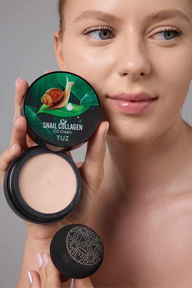 فوندیشن Lady Beauty با عصاره حلزون و نمک همراه اسفنج قارچیشکل فوندیشن Lady Beauty با عصاره حلزون و نمک همراه اسفنج قارچیشکل