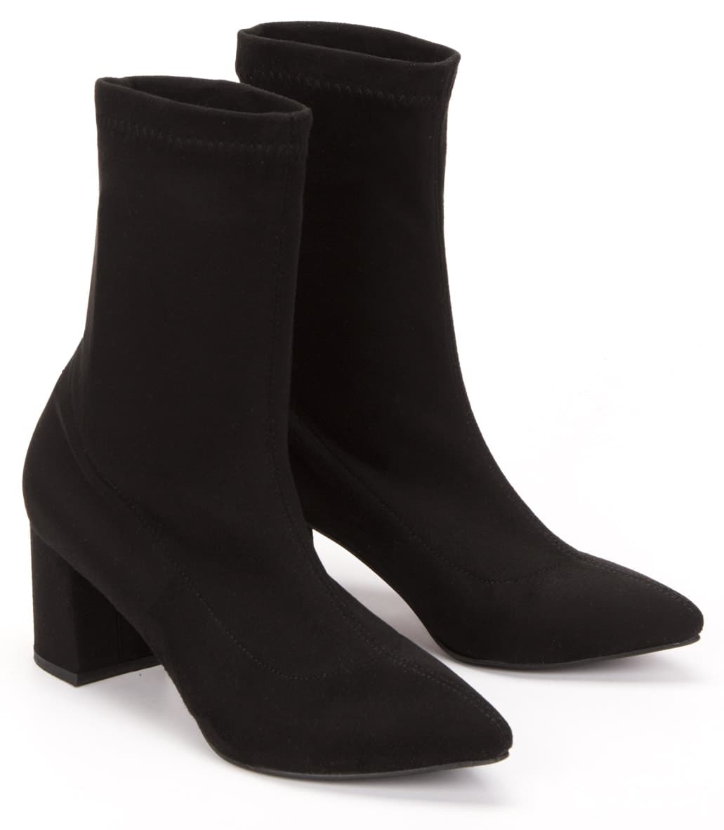 بوت زنانه SUENO SHOES استرچ سوئد مشکی پاشنه 7 سانتیمتری بوت زنانه SUENO SHOES استرچ سوئد مشکی پاشنه 7 سانتیمتری