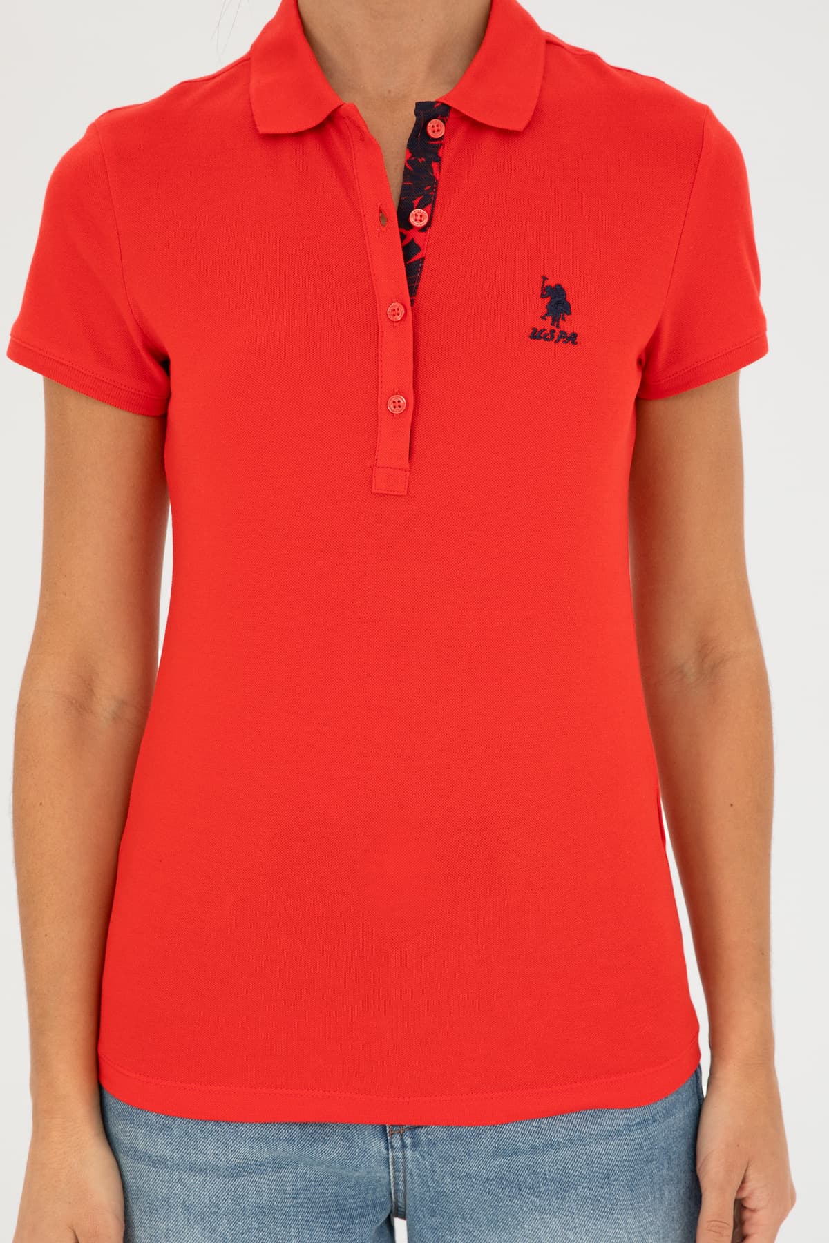 تیشرت زنانه یقهپولو U.S. Polo Assn. ساده قرمز مدل 50262698-VR030 تیشرت زنانه یقهپولو U.S. Polo Assn. ساده قرمز مدل 50262698-VR030
