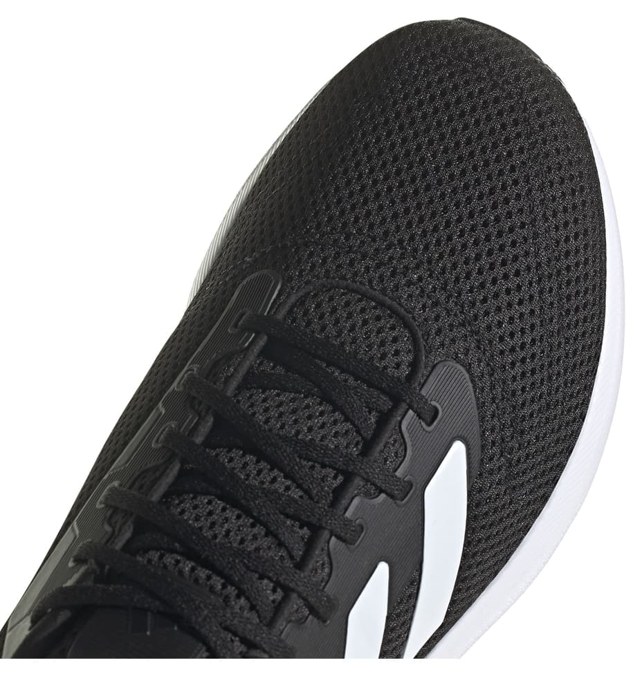 کفش ورزشی یونیسکس adidas مناسب استفاده روزمره برای دویدن کفش ورزشی یونیسکس adidas مناسب استفاده روزمره برای دویدن