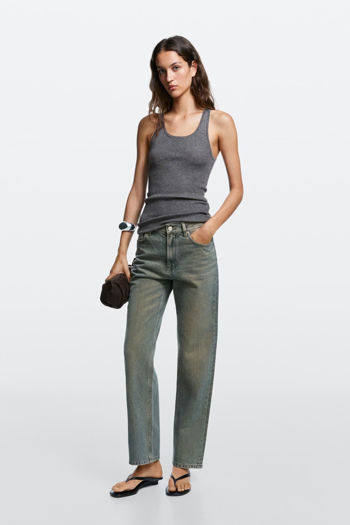 جین زنانه Massimo Dutti کمر بلند فیت راست جین زنانه Massimo Dutti کمر بلند فیت راست