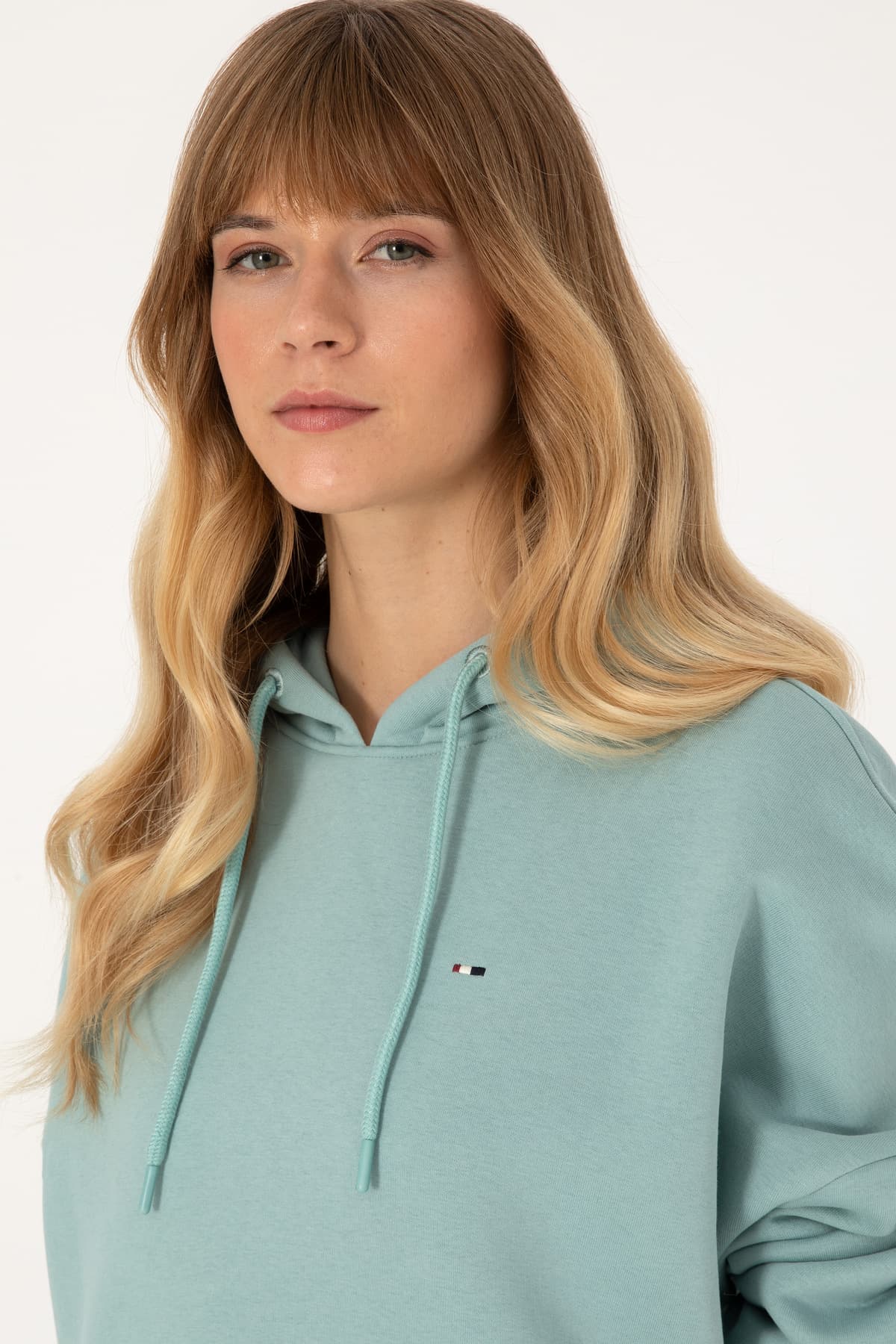 سوئیشرت زنانه U.S. Polo Assn. هودی دار فلیس نعنایی مدل 50313567-VR090 سوئیشرت زنانه U.S. Polo Assn. هودی دار فلیس نعنایی مدل 50313567-VR090